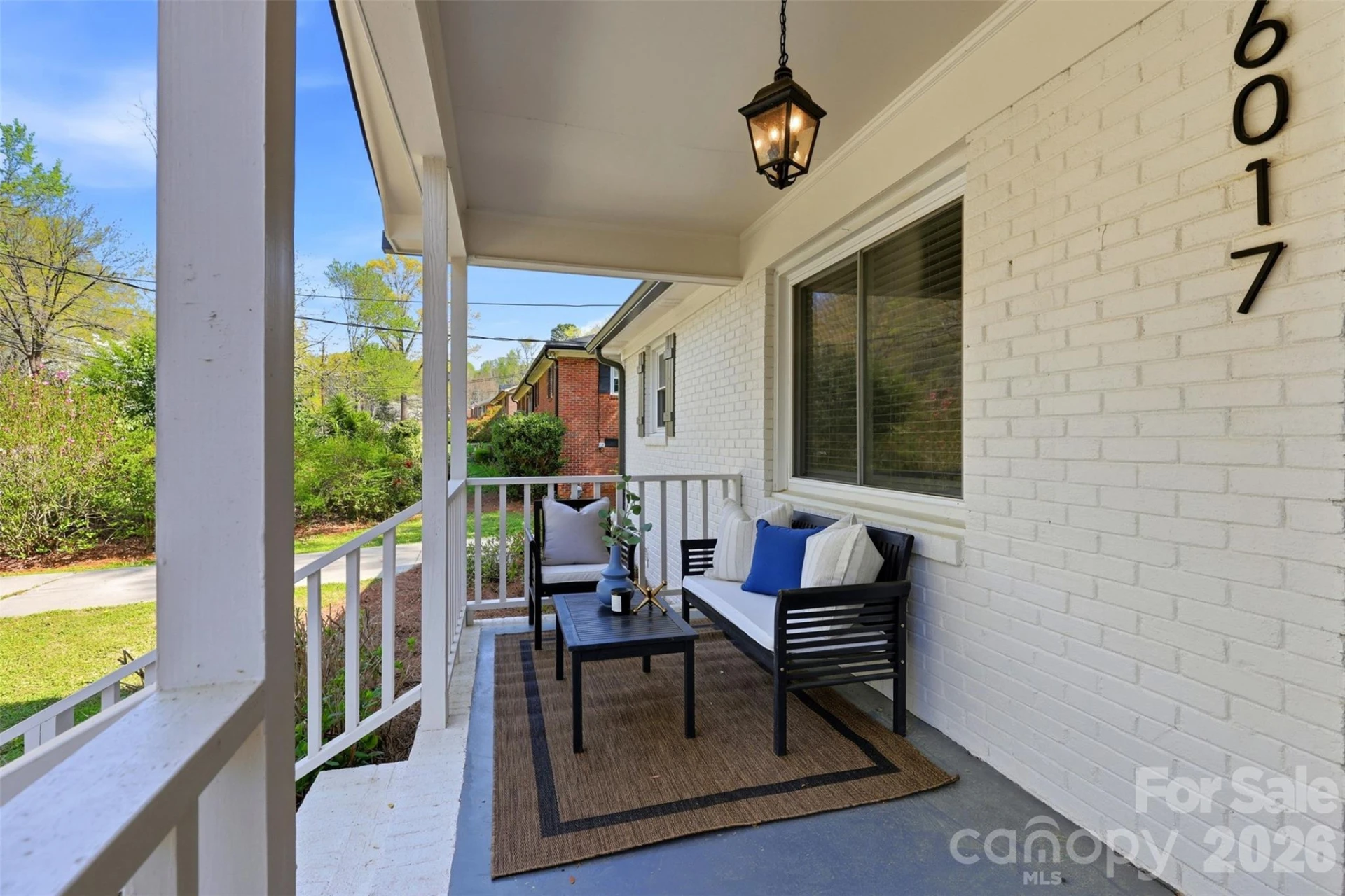 6017 Caroline Drive - Photo 3