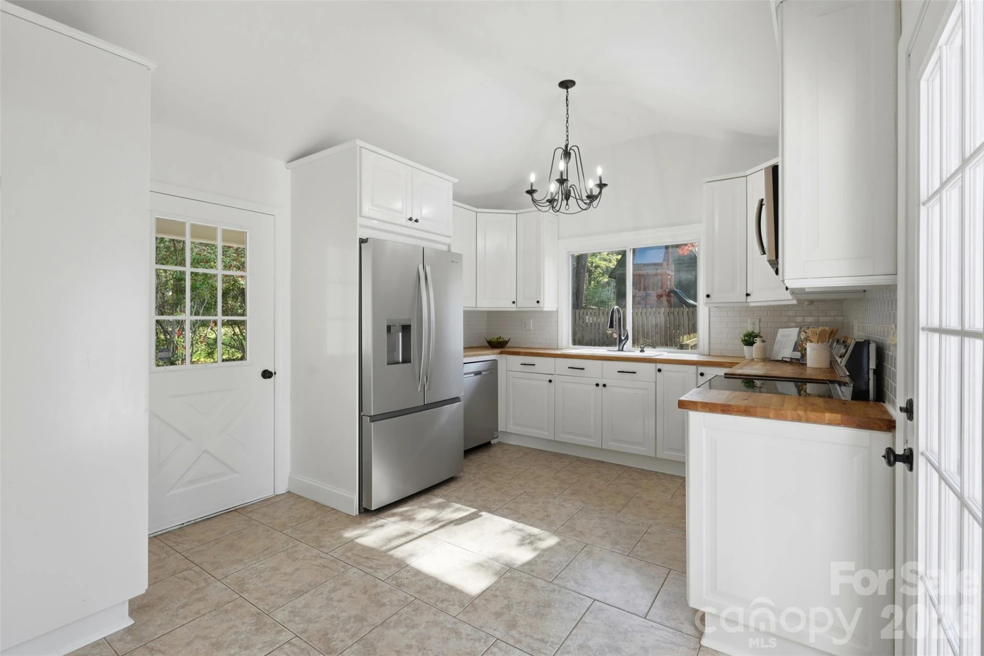 6017 Caroline Drive - Photo 8