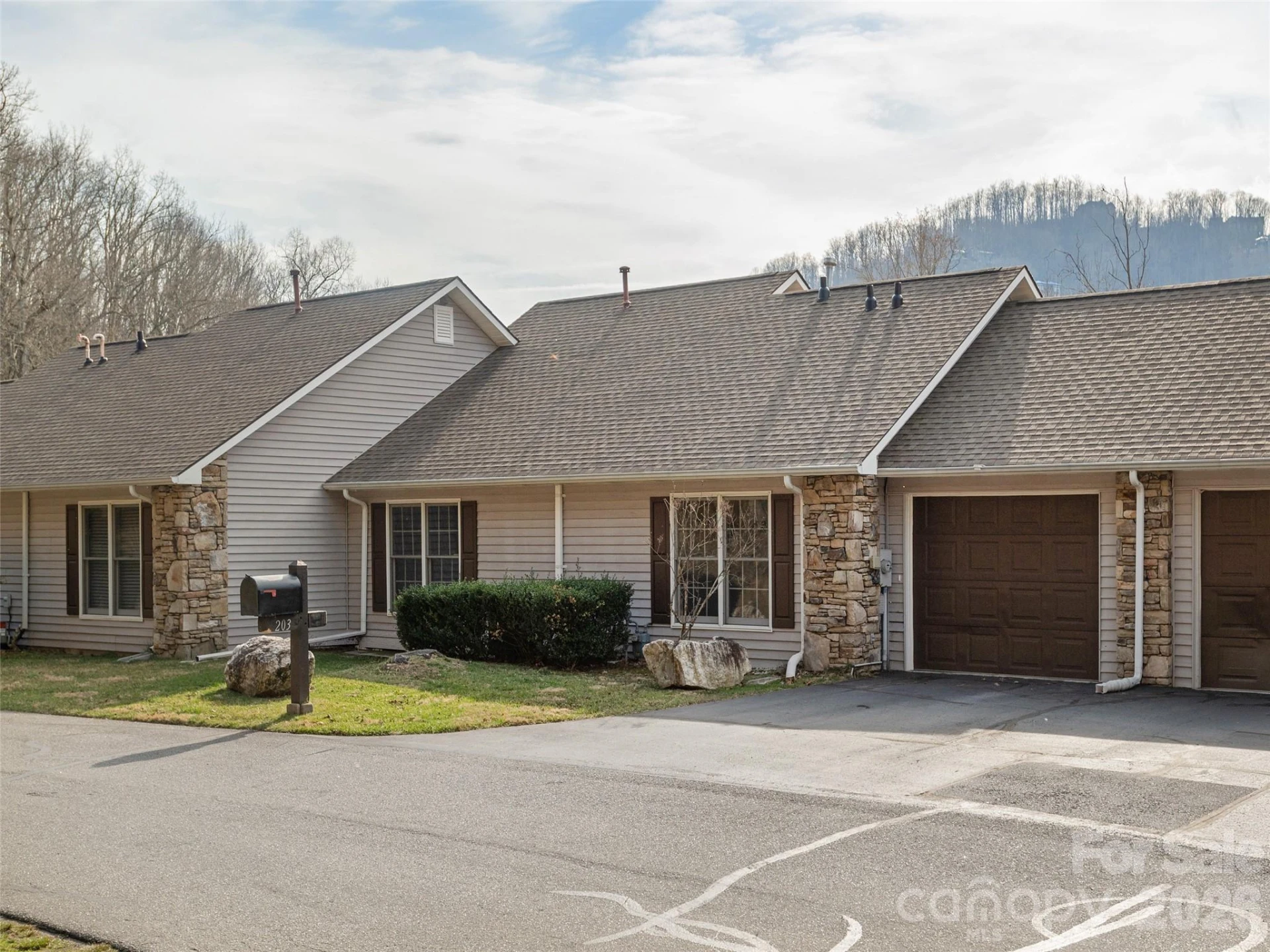 203 Rocky Mountain Way - Photo 28