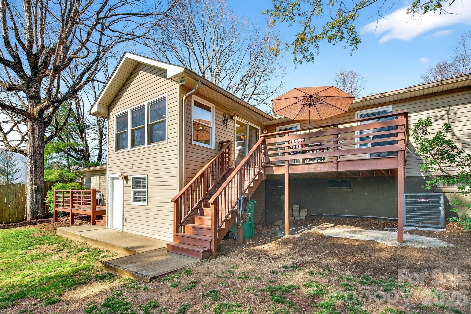 316 Wilson Avenue - Photo 4