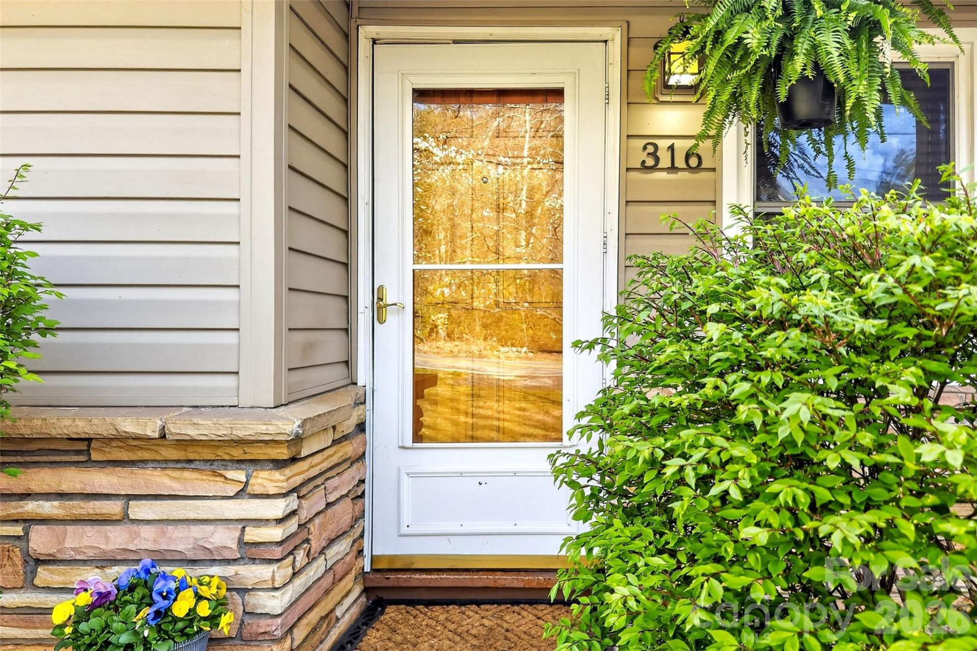 316 Wilson Avenue - Photo 6