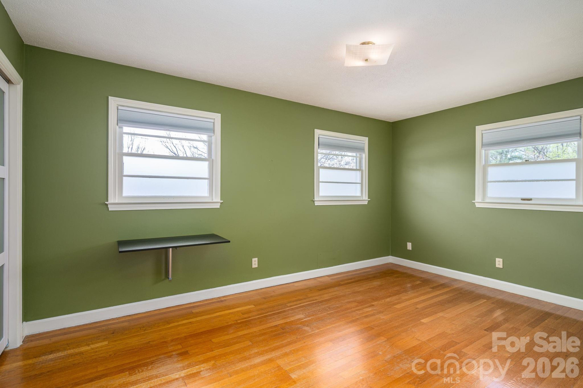 202 Clark Street - Photo 16
