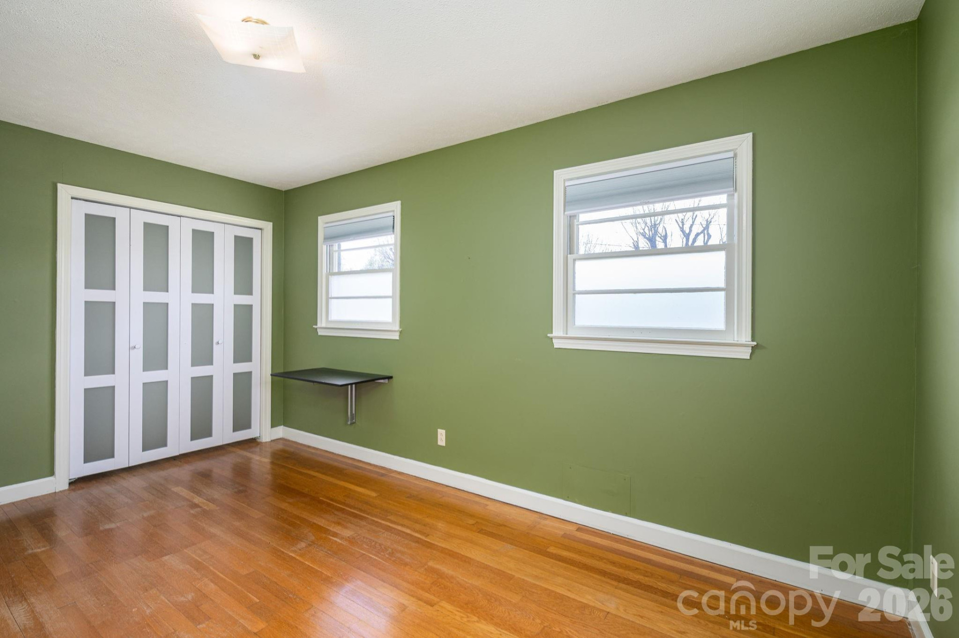 202 Clark Street - Photo 17