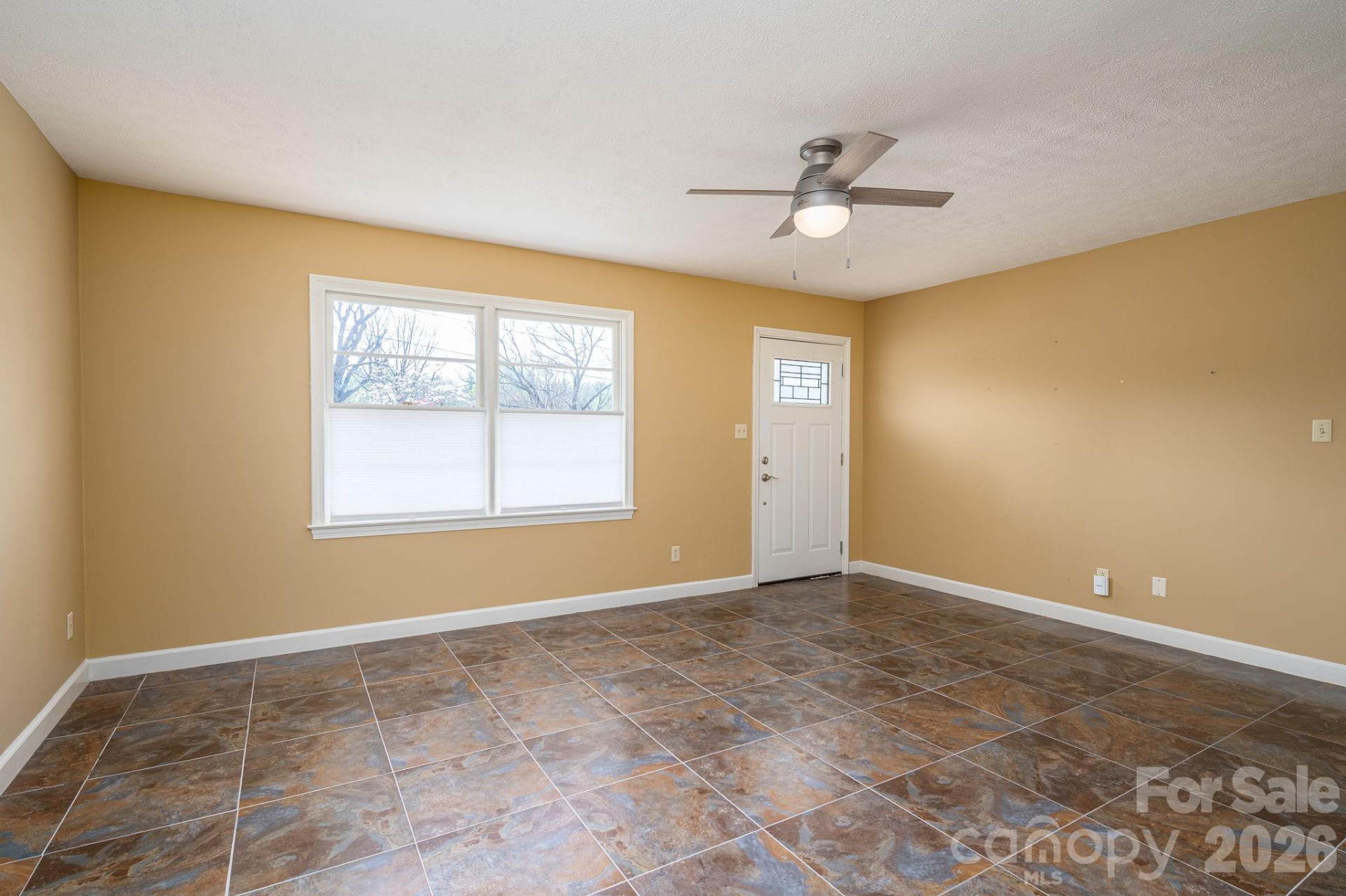 202 Clark Street - Photo 8