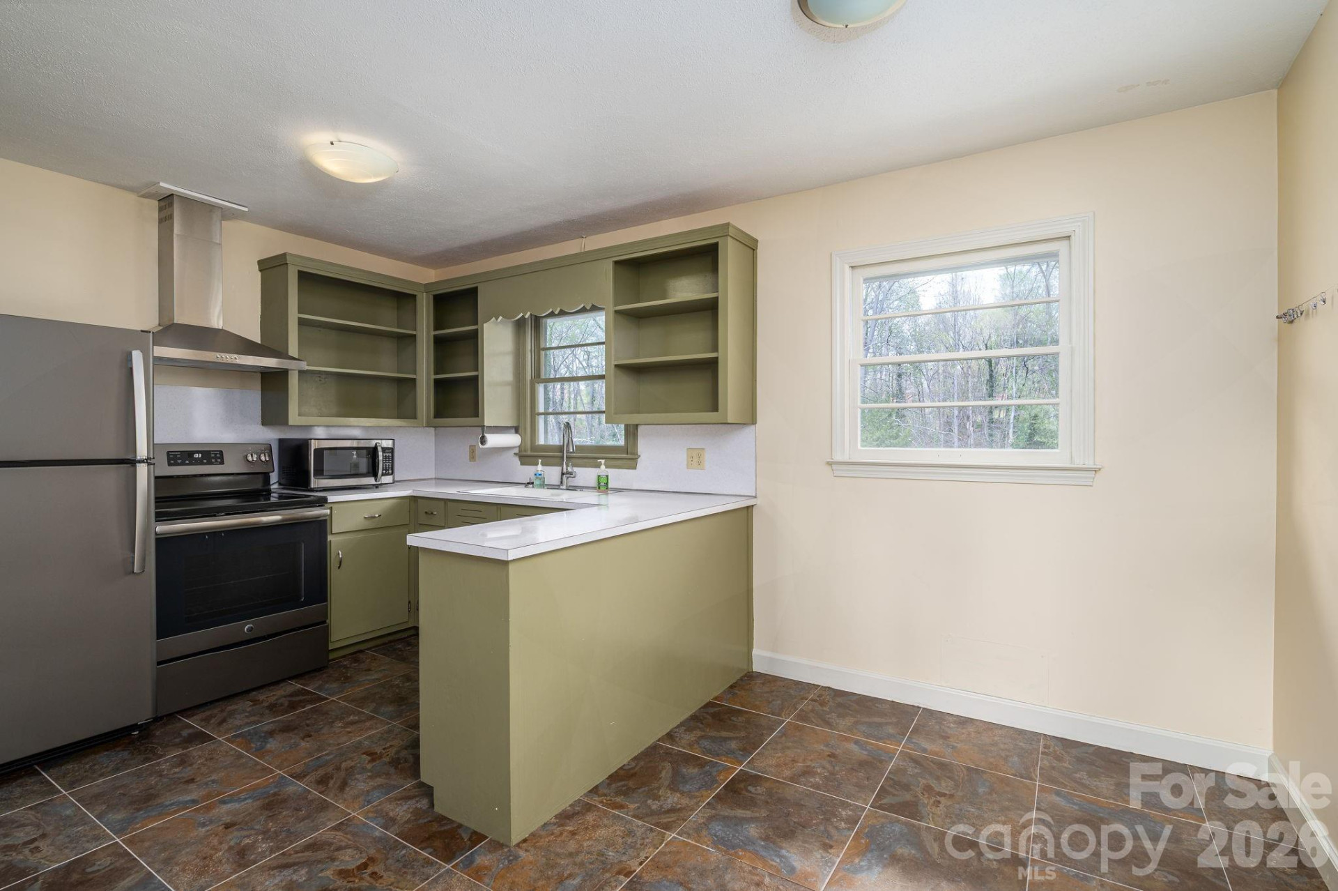 202 Clark Street - Photo 10