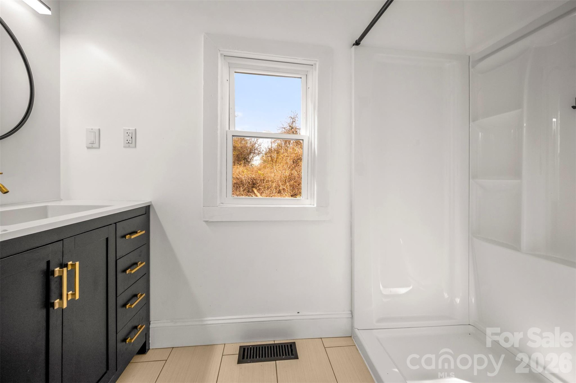 162 Miller Street - Photo 17