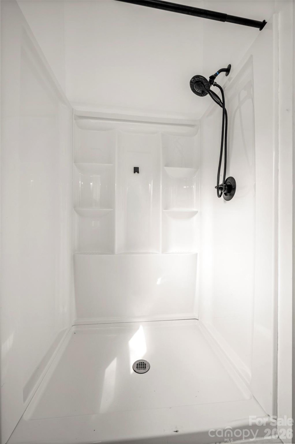 162 Miller Street - Photo 18