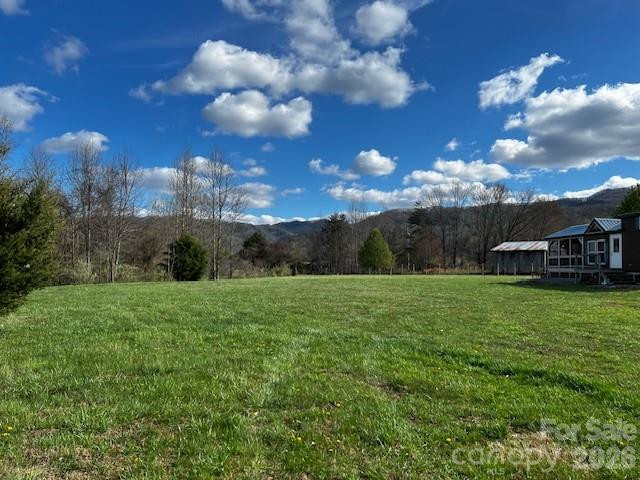 137 Cowboy Lane - Photo 2