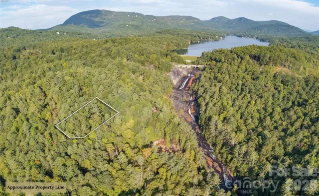 Lot 16 Toxaway Falls Drive, Lake Toxaway, NC, 28747