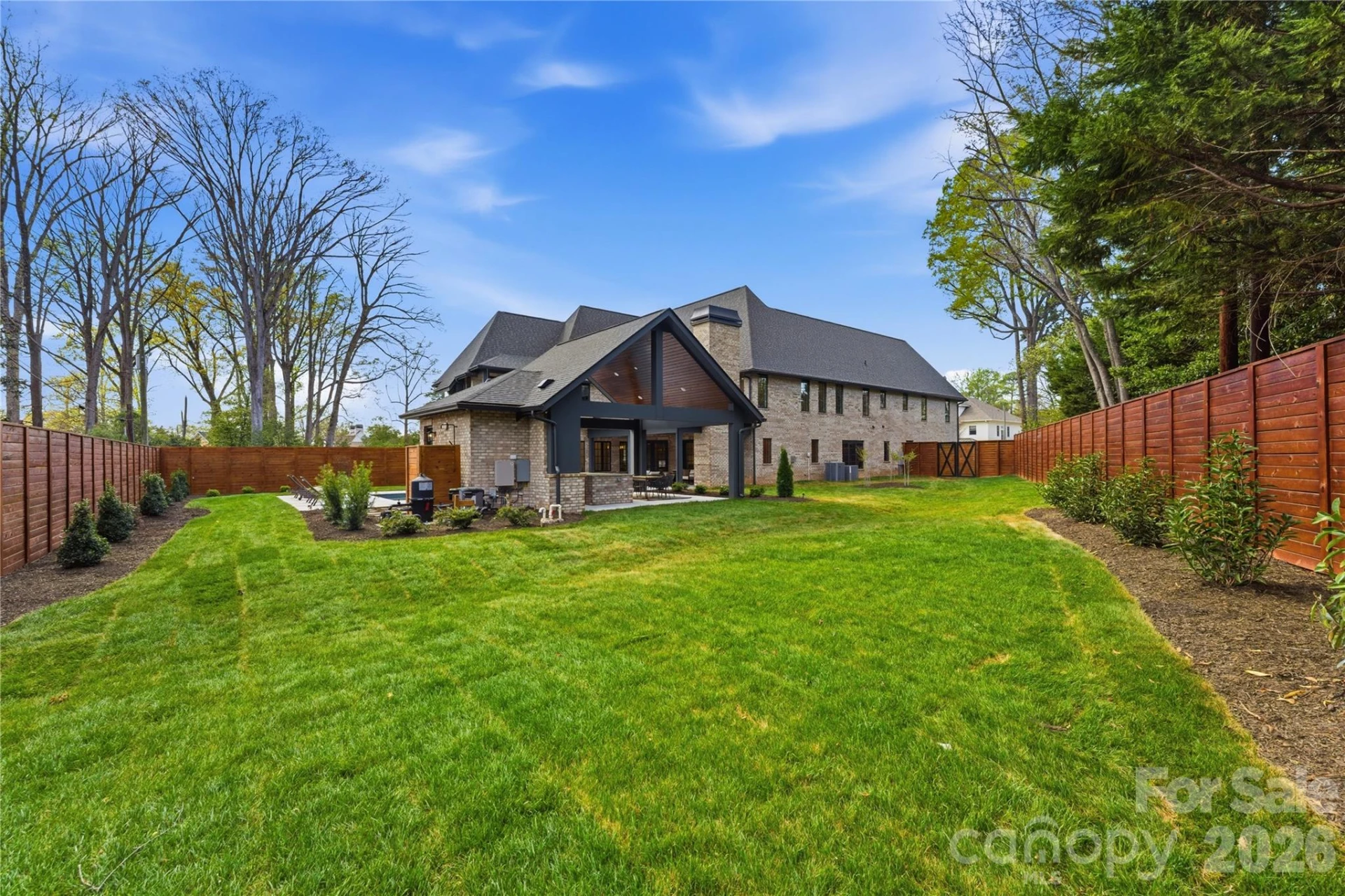 154 Canterbury Road - Photo 4