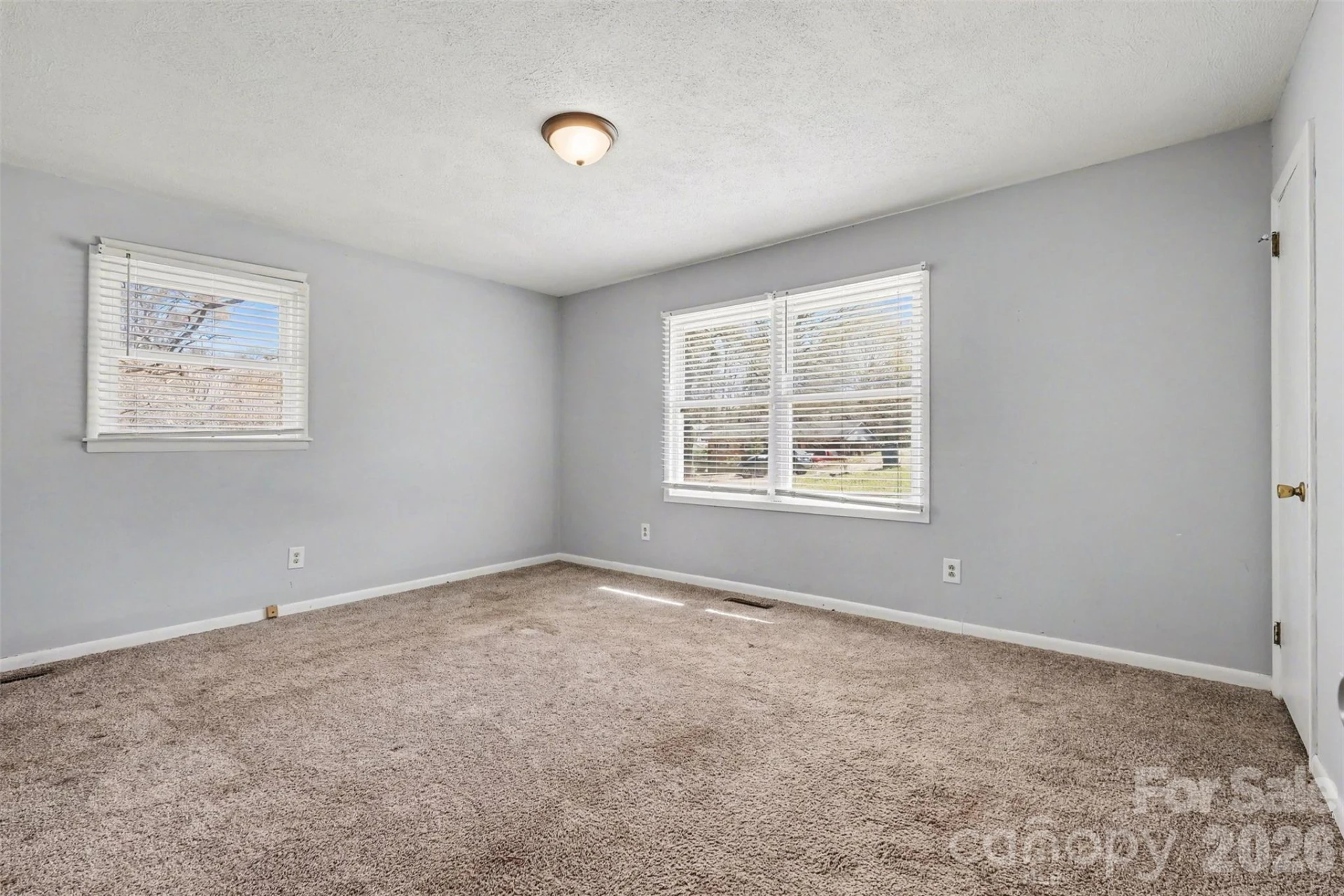 2230 Kenwood Drive - Photo 16