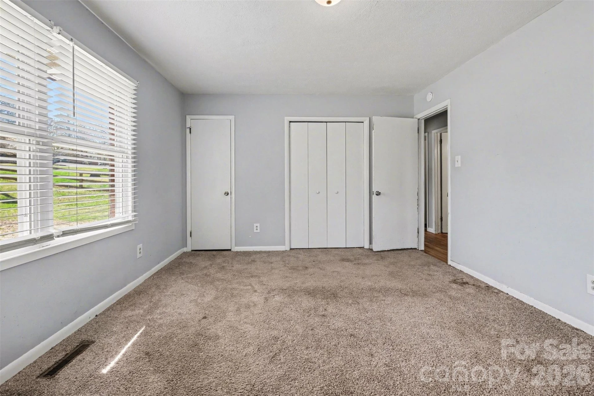 2230 Kenwood Drive - Photo 17