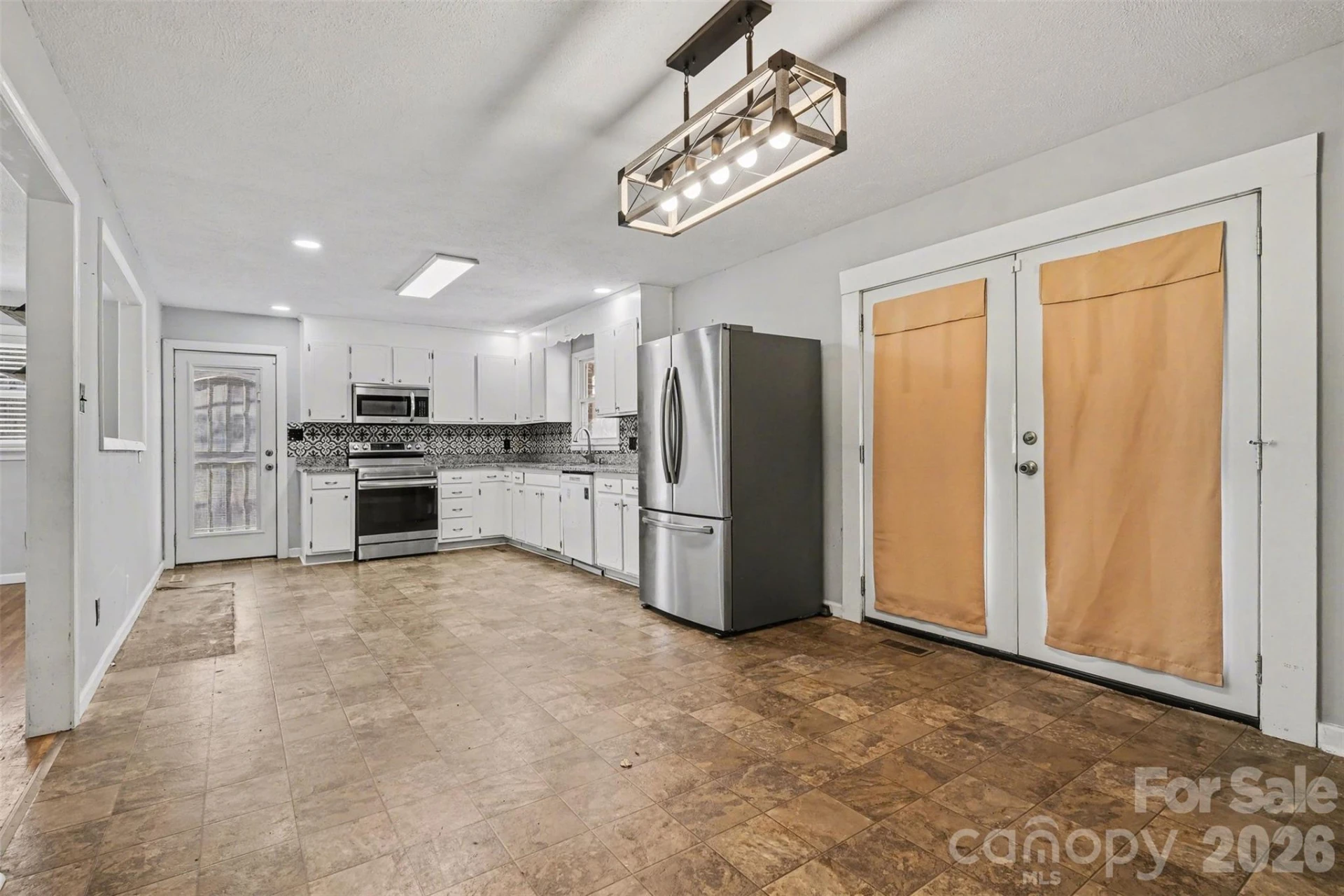 2230 Kenwood Drive - Photo 6