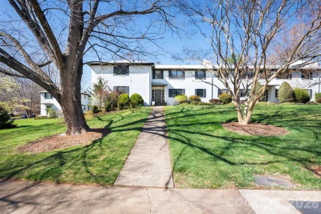 615 Biltmore Avenue