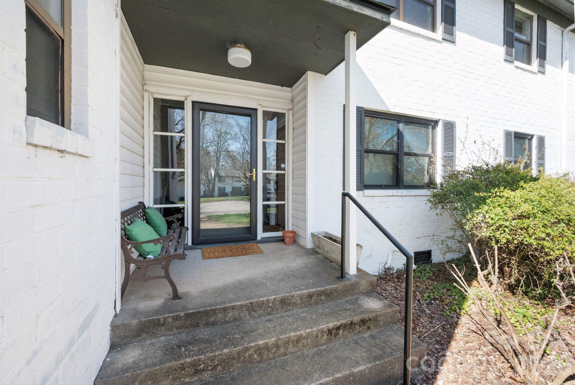 615 Biltmore Avenue #T8 - Photo 2