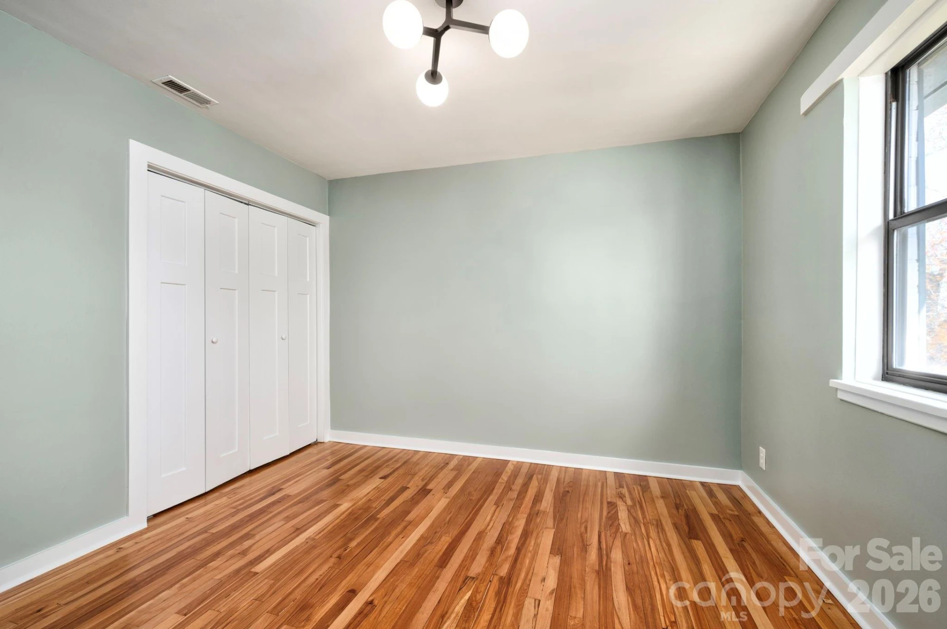 615 Biltmore Avenue #T8 - Photo 18