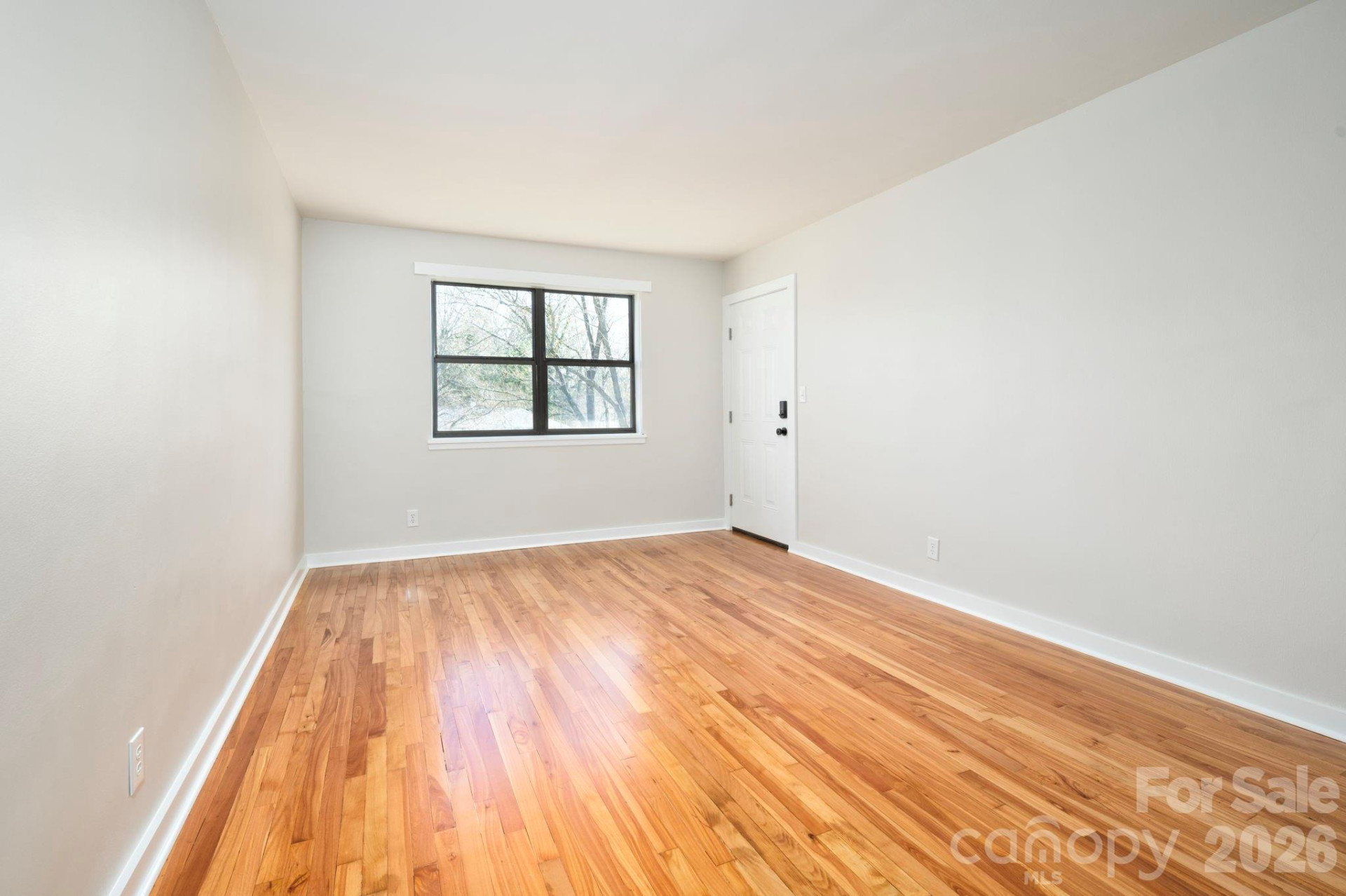 615 Biltmore Avenue #T8 - Photo 3