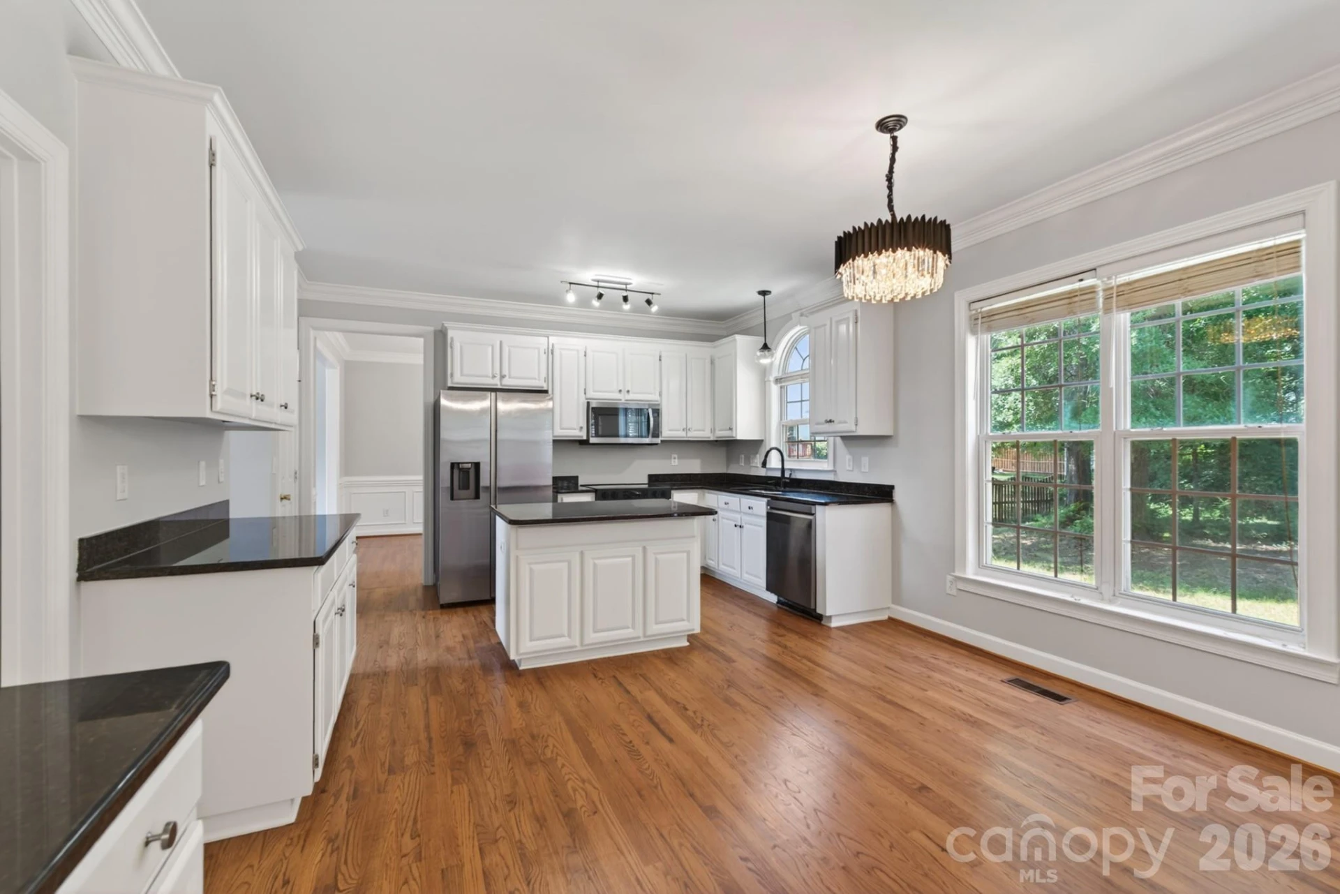 11005 Chilcomb Court - Photo 14
