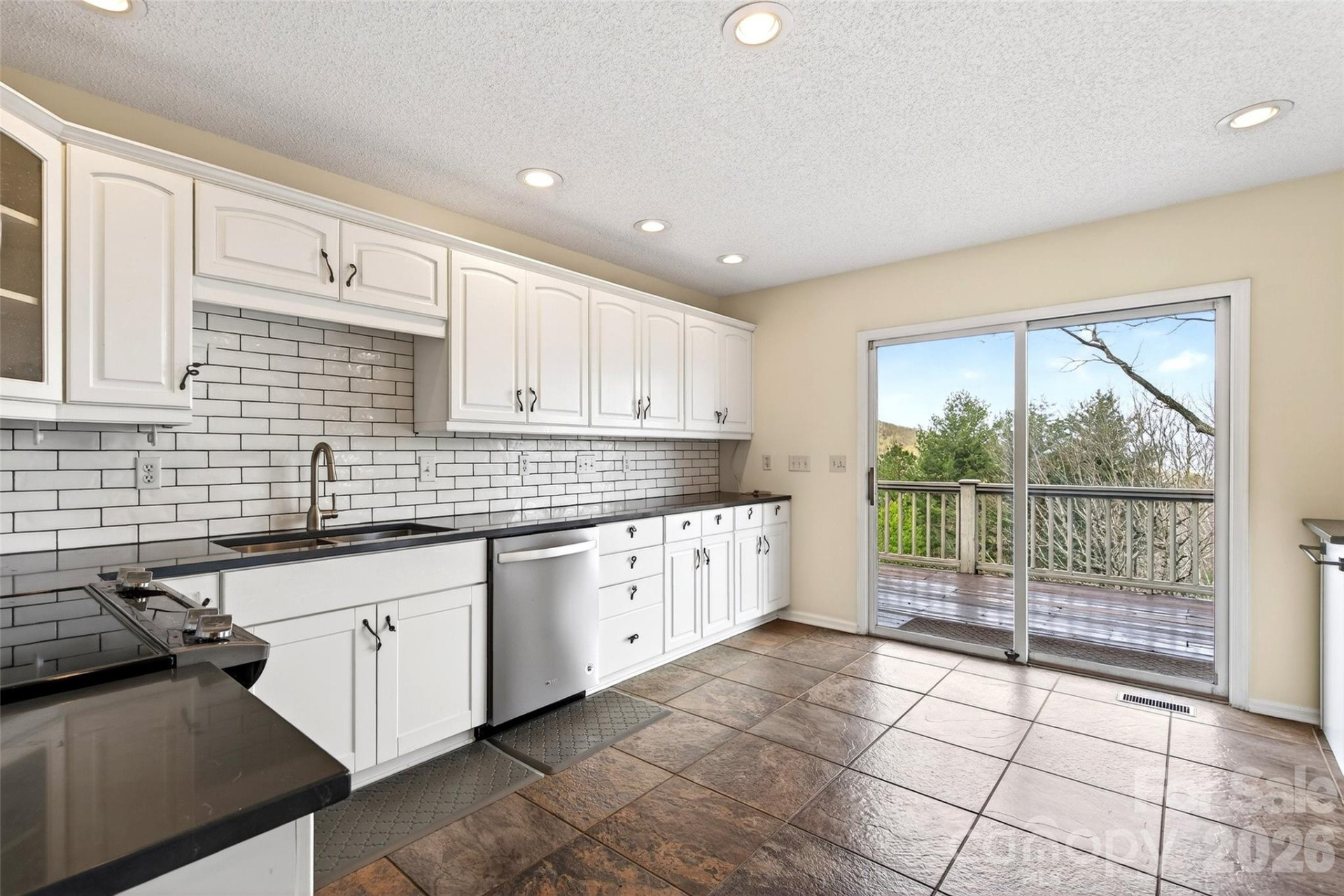 3 Tree Top Place - Photo 14