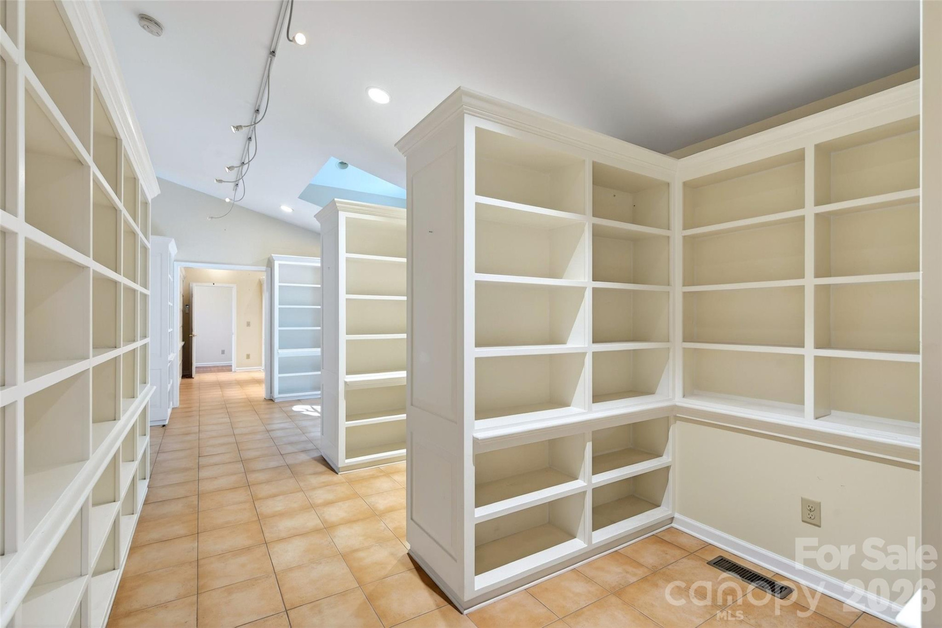 3 Tree Top Place - Photo 39