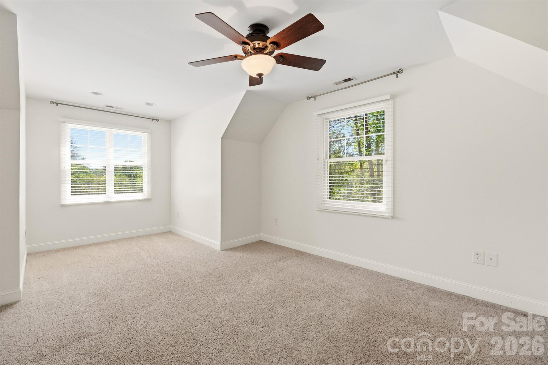 321 Winding Creek Drive - Photo 32
