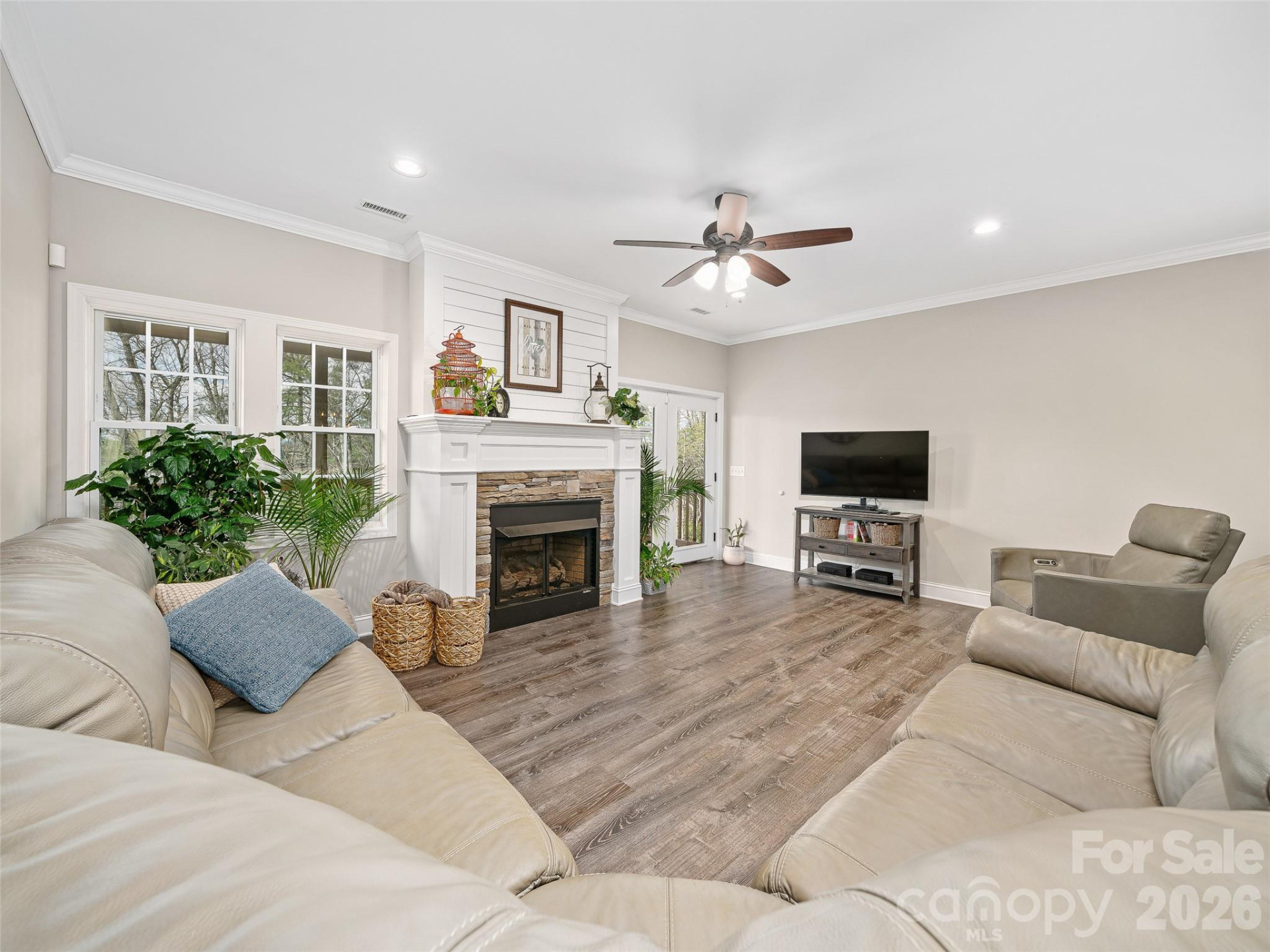 111 Wipprecht Drive - Photo 14