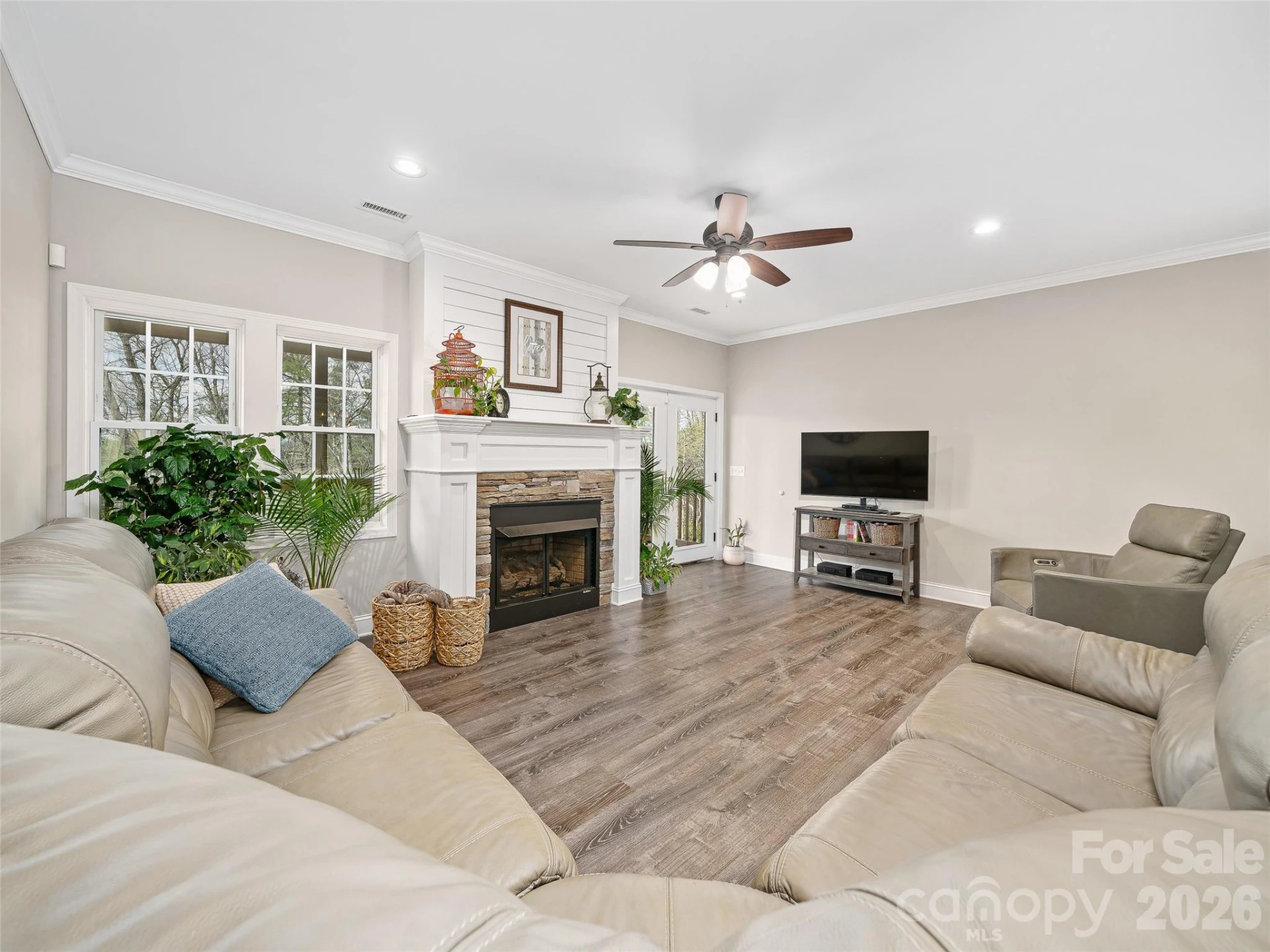 111 Wipprecht Drive - Photo 14
