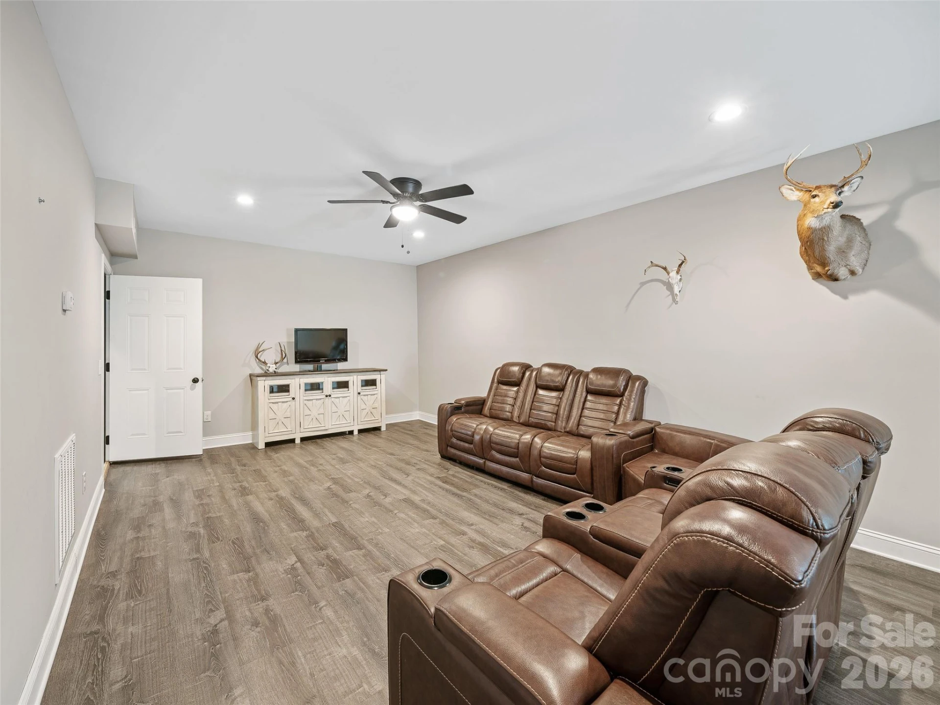 111 Wipprecht Drive - Photo 31