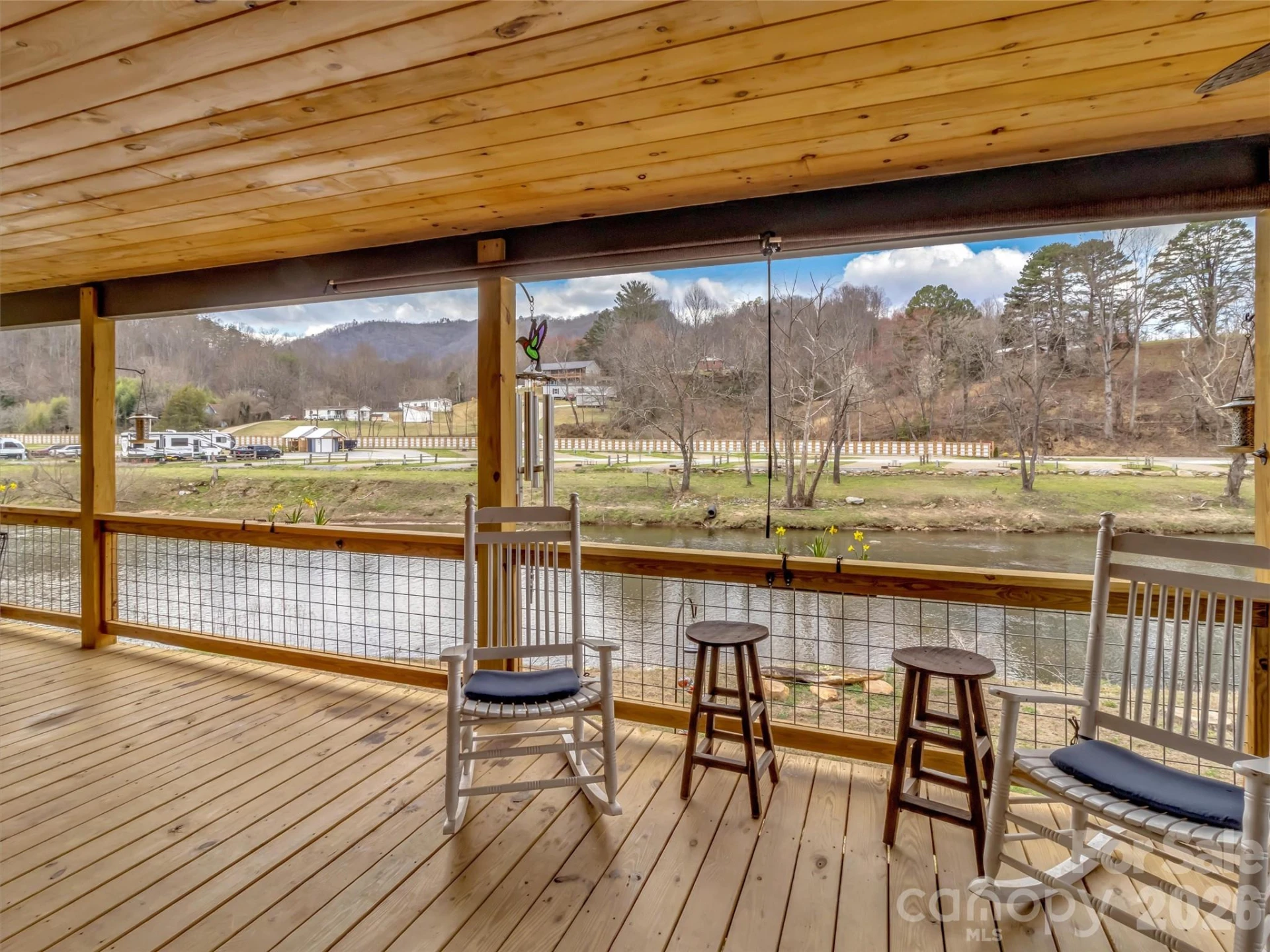 522 River Road - Photo 2