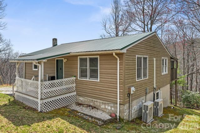 288 Willow Lane, Rosman, NC, 28772