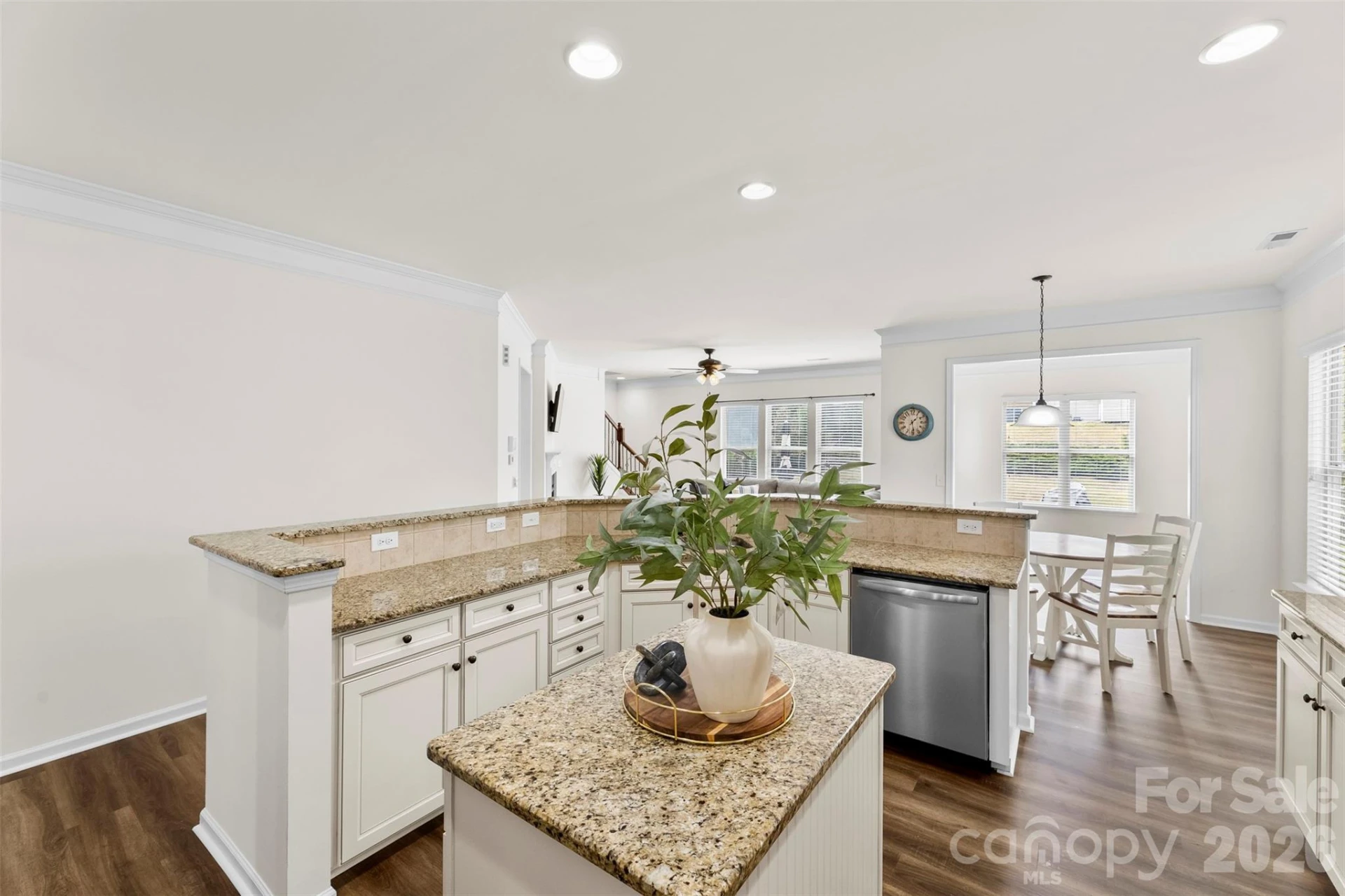1532 Ridgehaven Road - Photo 9