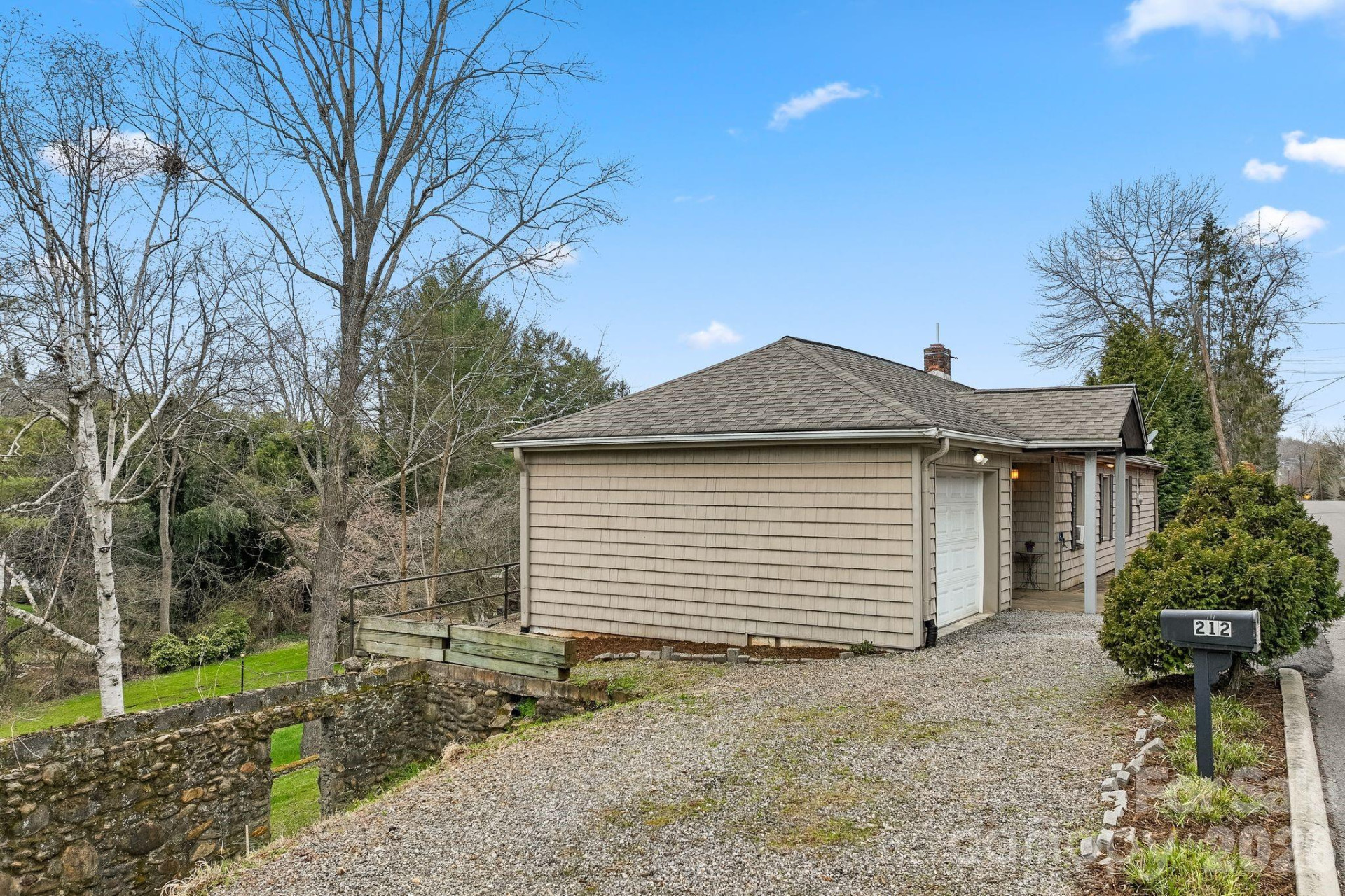 212 Holtzclaw Street #PT # 14-15 - Photo 40