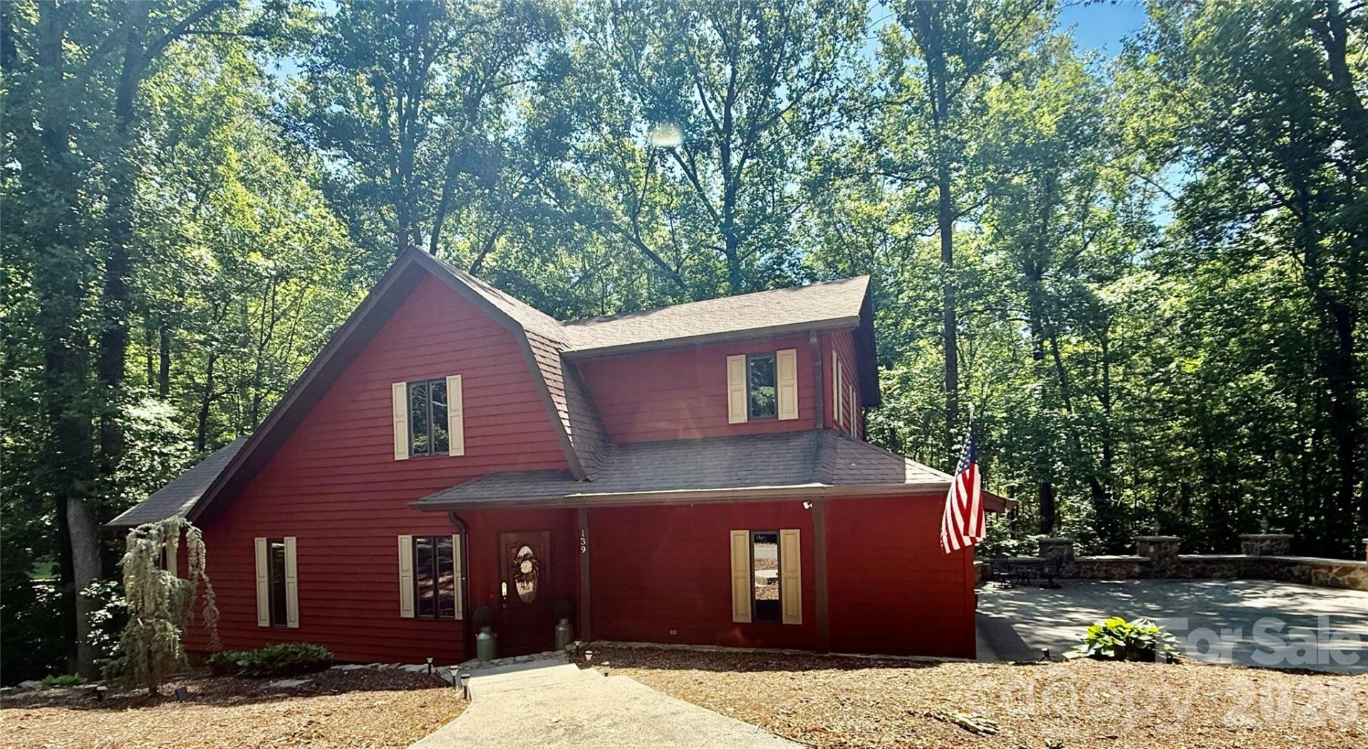 139 Alpine Drive - Photo 2