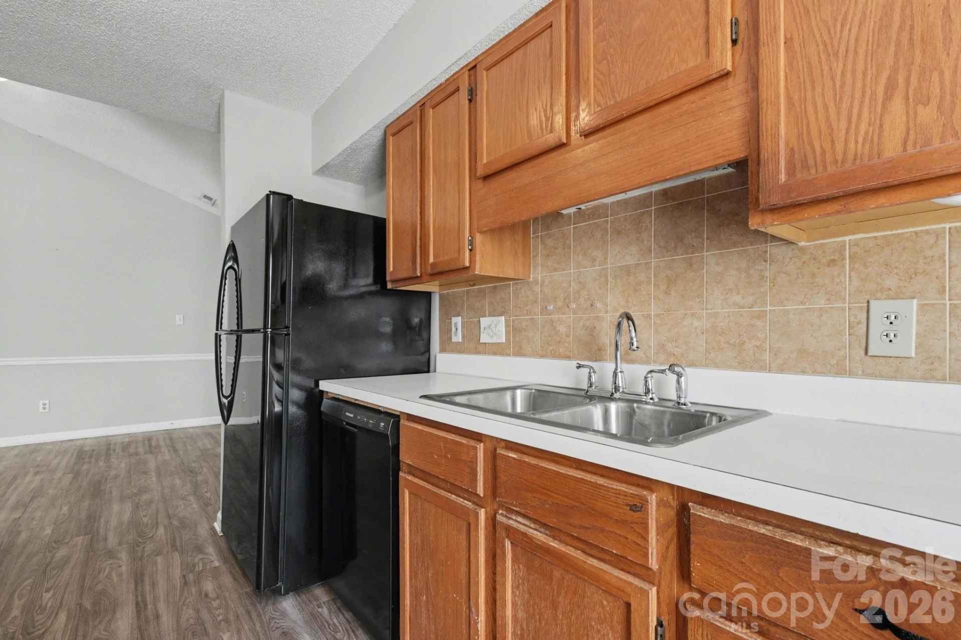 5513 Southminster Lane - Photo 8
