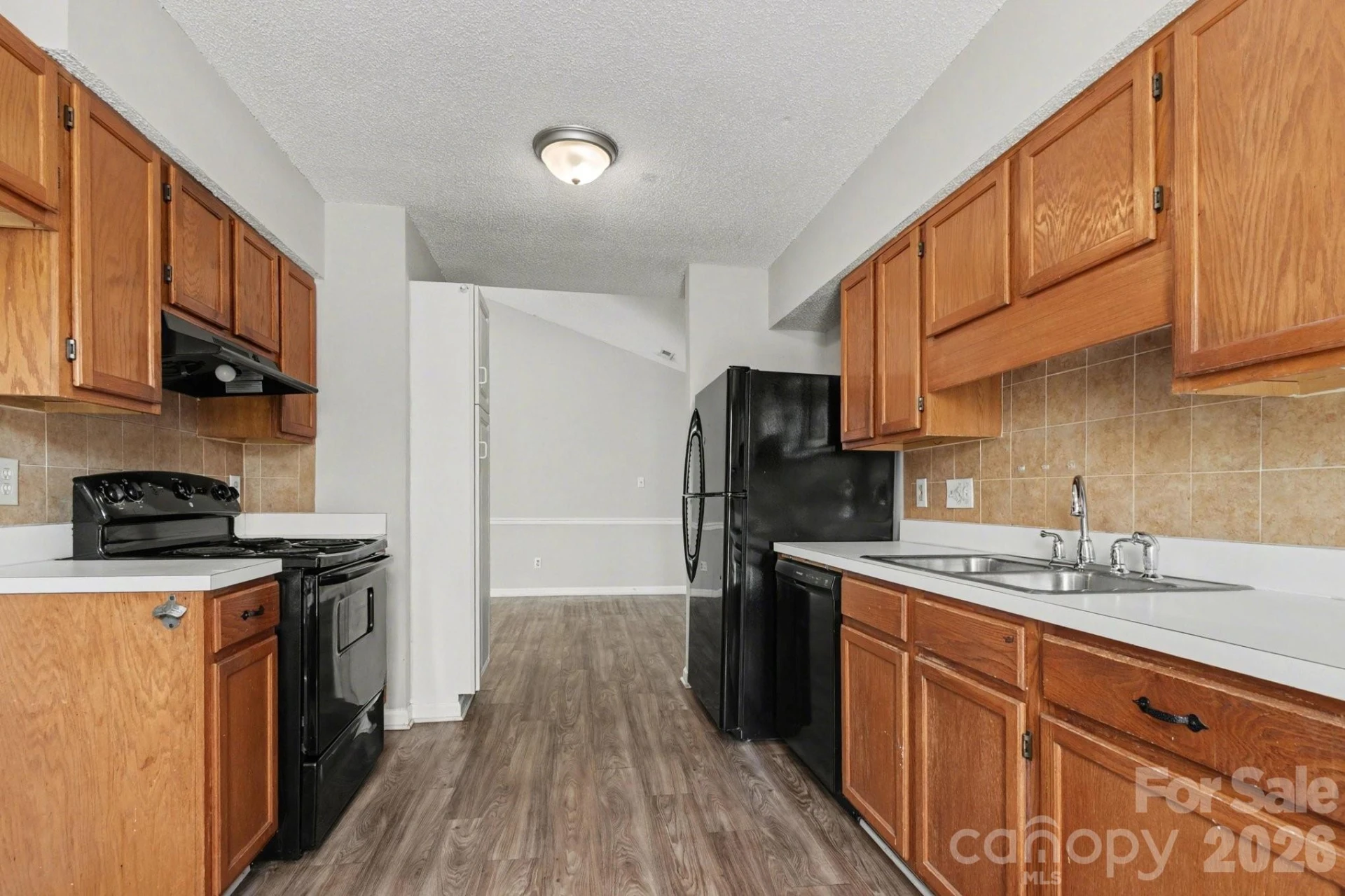 5513 Southminster Lane - Photo 9