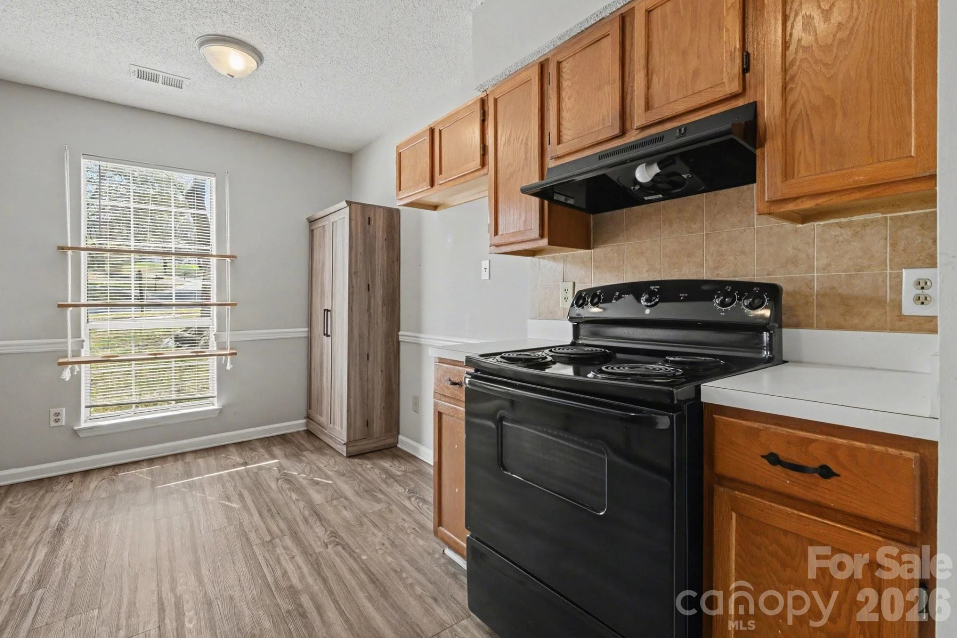 5513 Southminster Lane - Photo 10