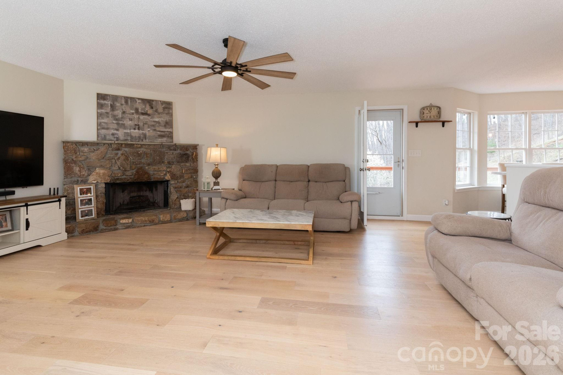 21 Lindon Cove Road #3 - Photo 3