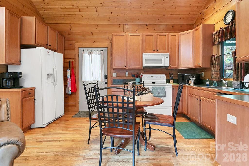 151 Everett Road - Photo 33