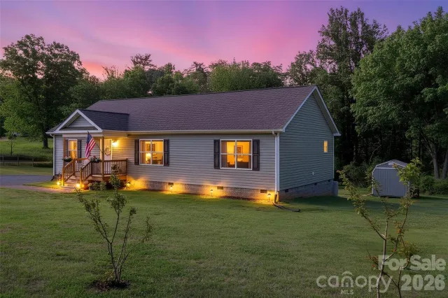 6591 George Hildebran School Road, Hickory, NC, 28602