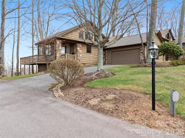 2163 Mountain Air Drive, Burnsville, NC, 28714