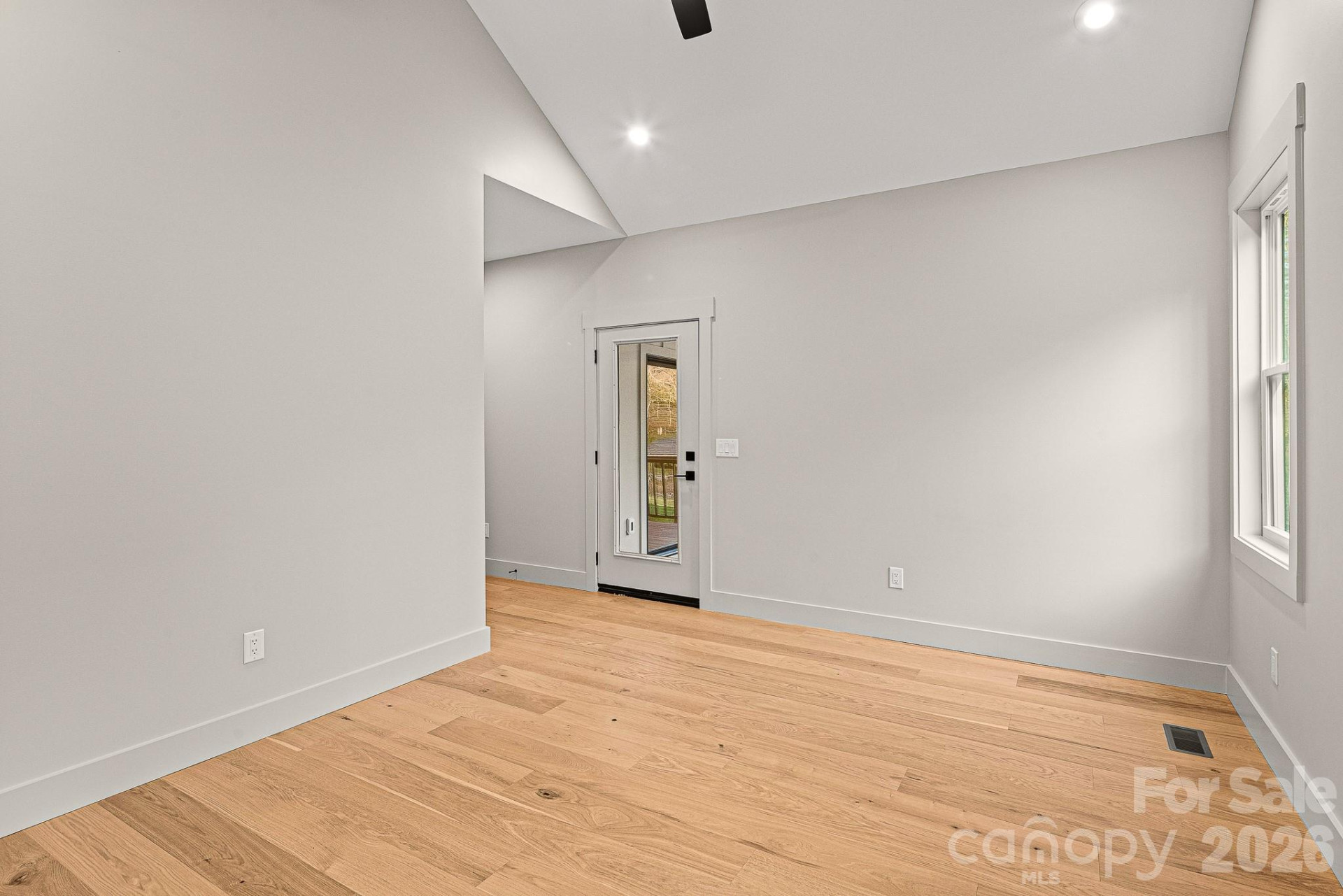 10 Overlook Place - Photo 14