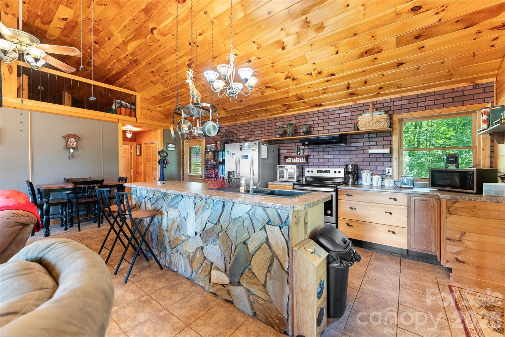 612 Whispering Winds Road - Photo 23