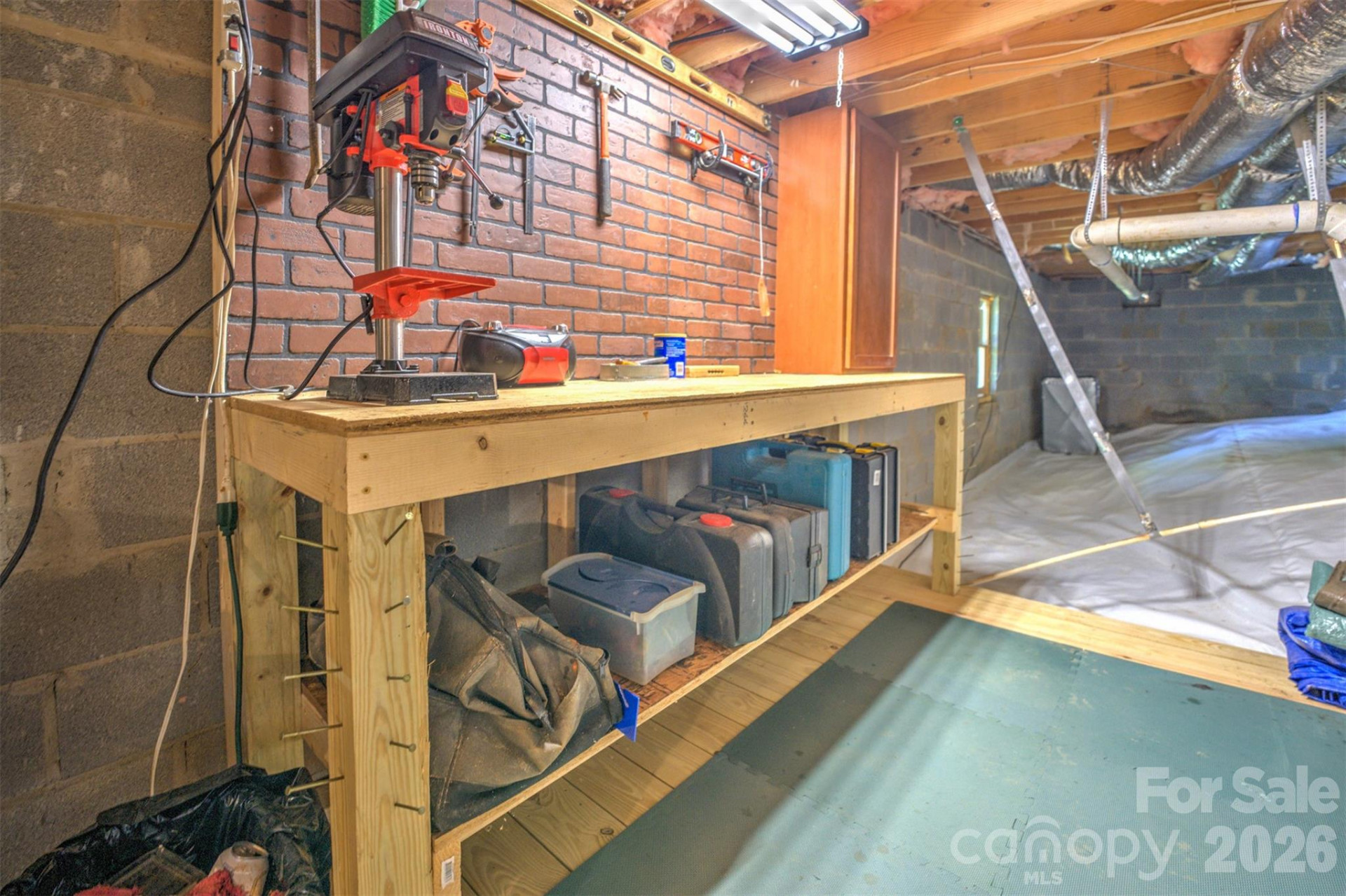 612 Whispering Winds Road - Photo 39