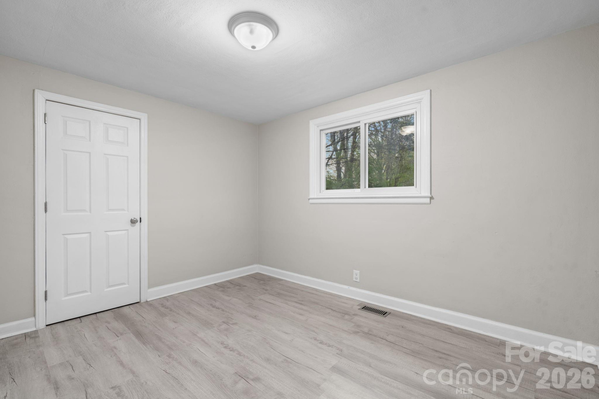 3502 1st Avenue Circle - Photo 14