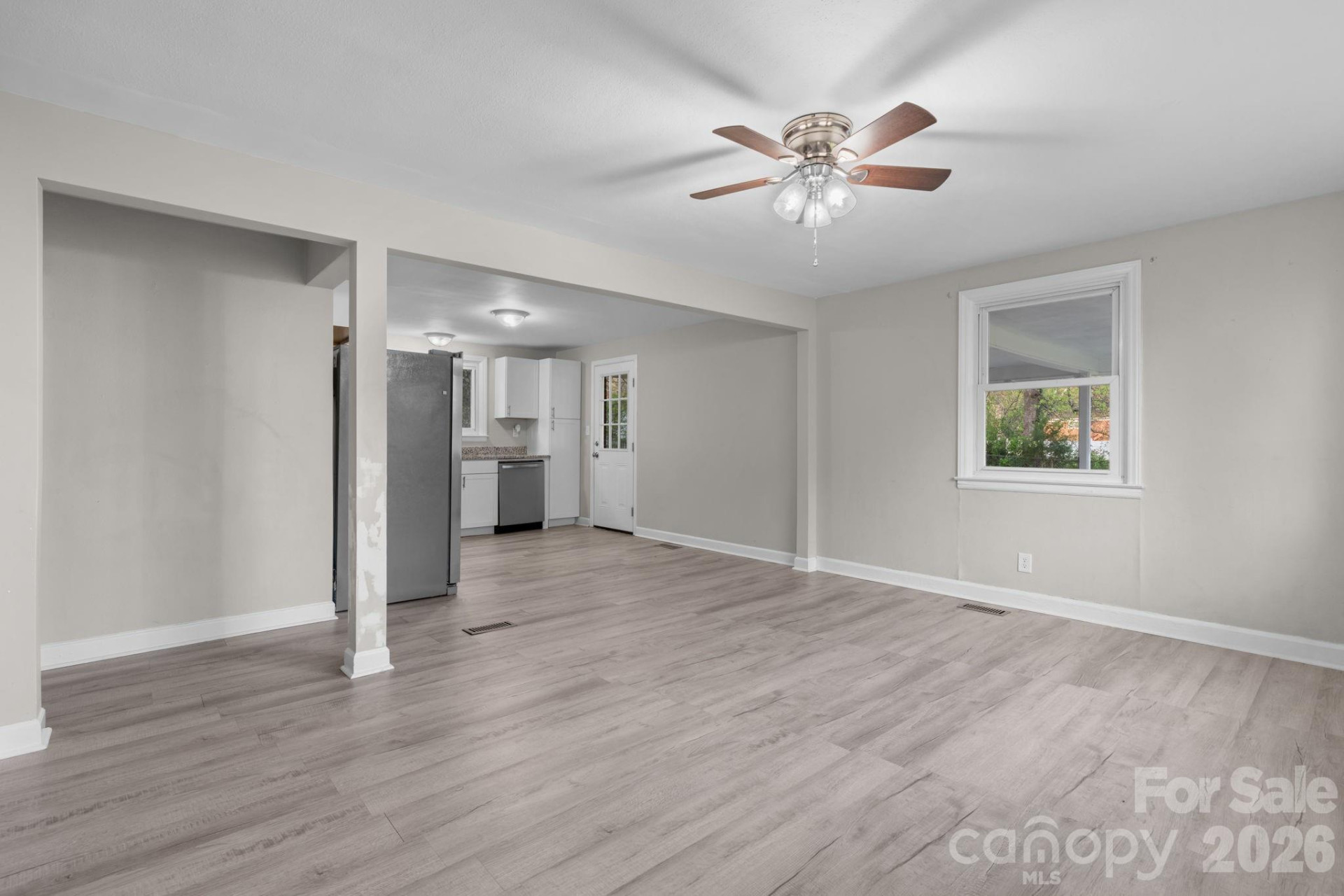 3502 1st Avenue Circle - Photo 10