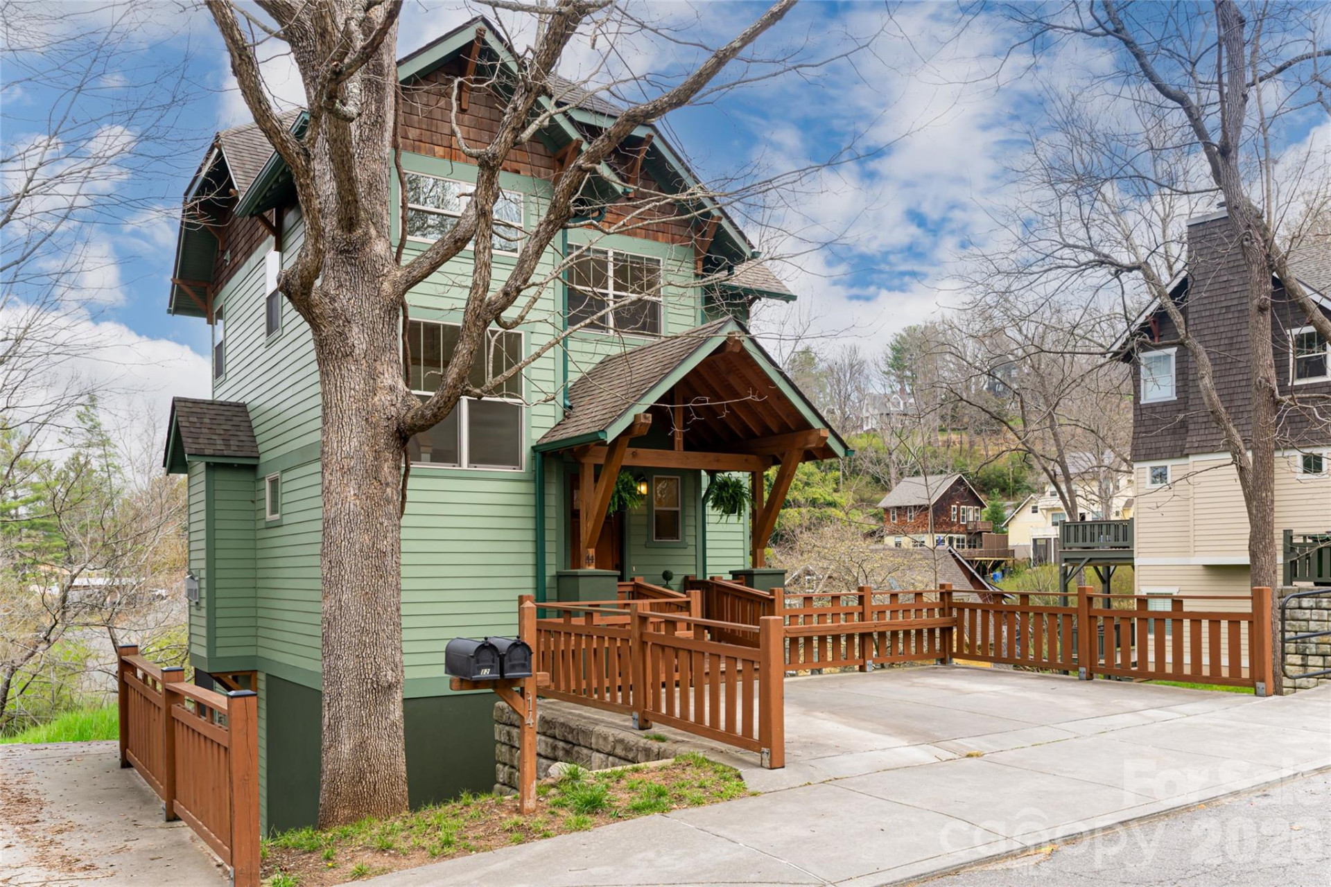 14 Sunset Drive - Photo 4