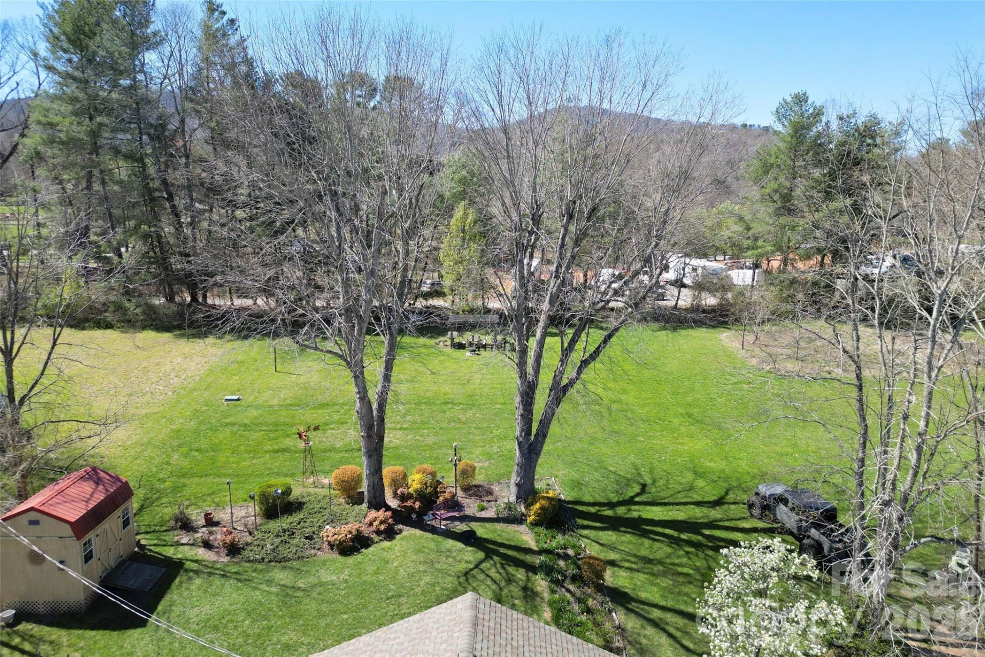 10 Woodmont Drive - Photo 37