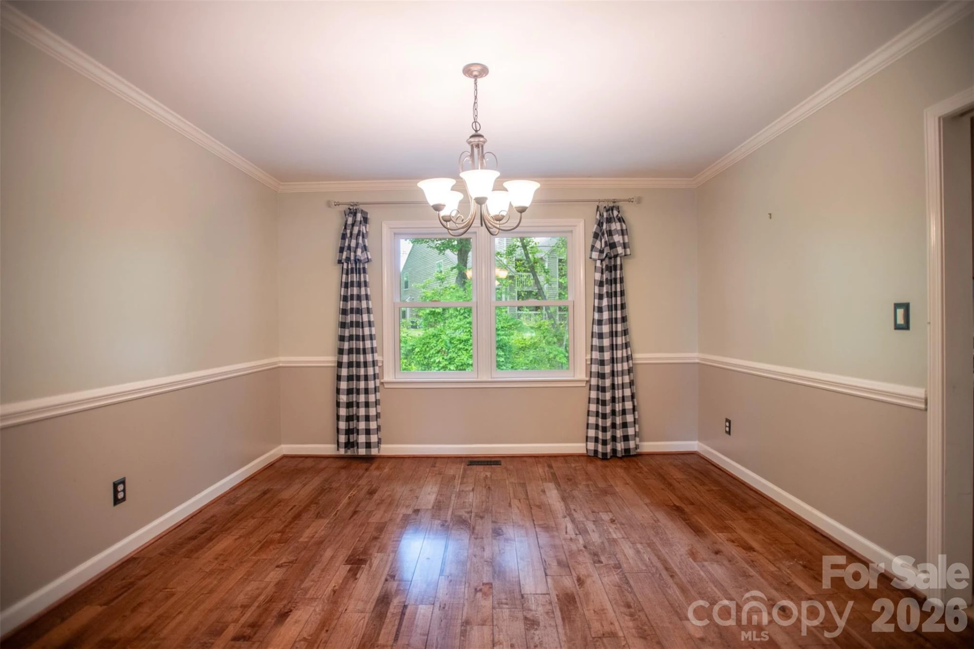 1002 Windsor Drive - Photo 24
