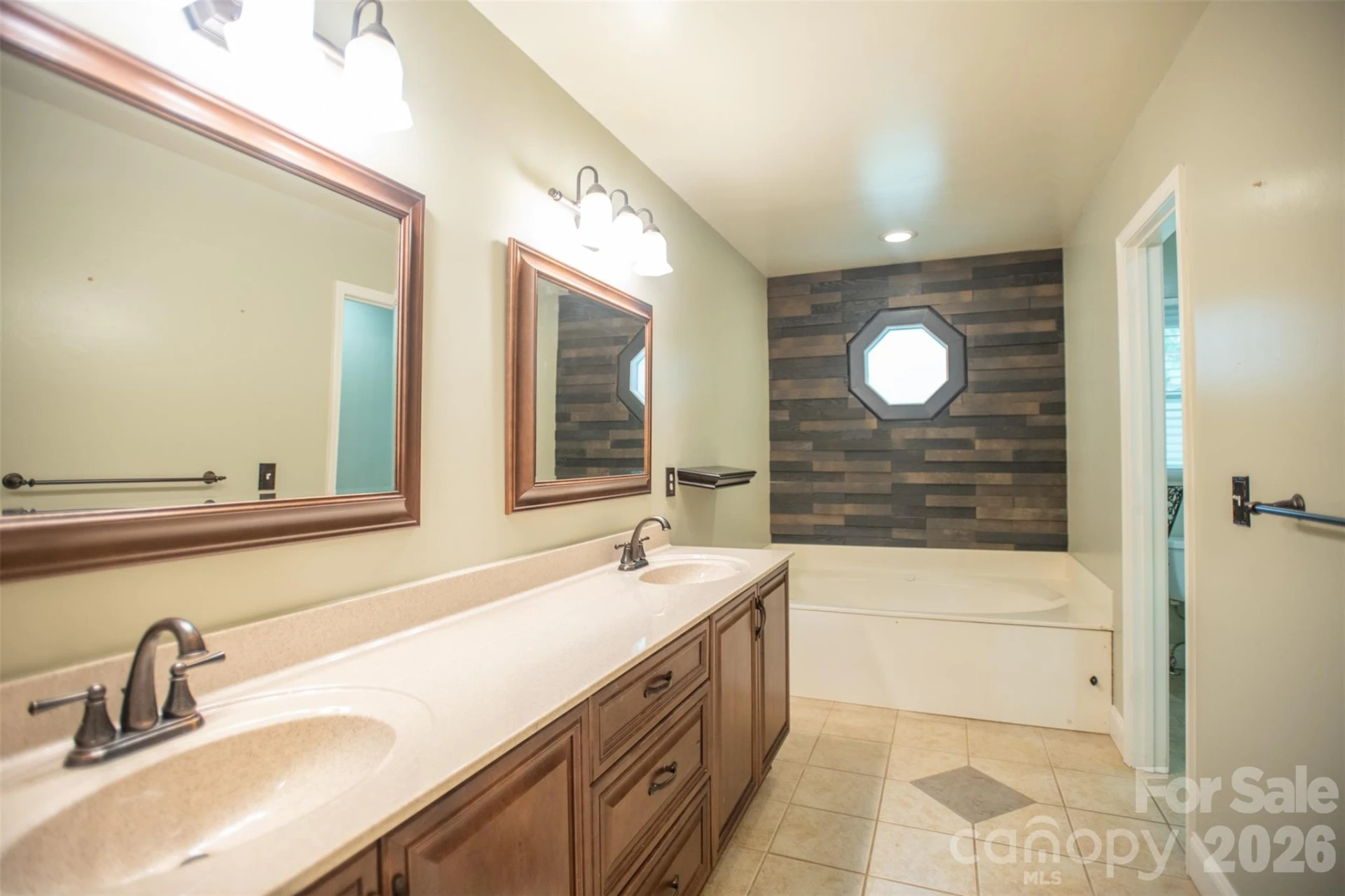 1002 Windsor Drive - Photo 27