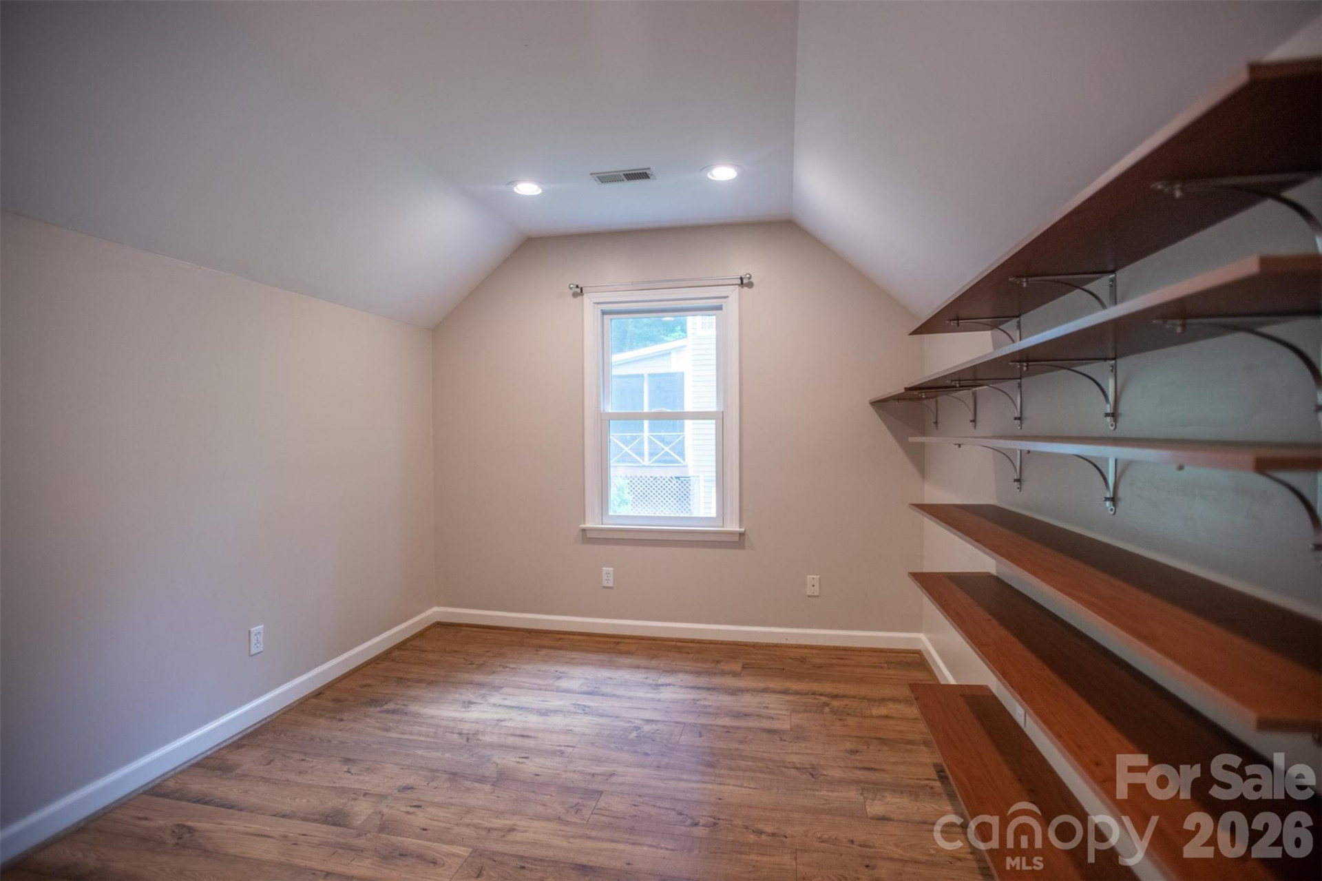 1002 Windsor Drive - Photo 35